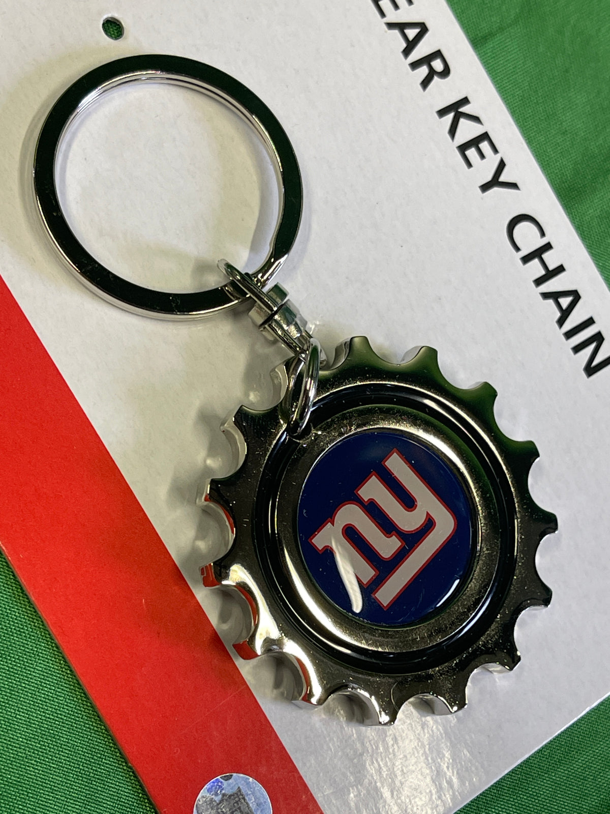 NFL New York Giants Gear Shaped Key Ring Keychain NWT