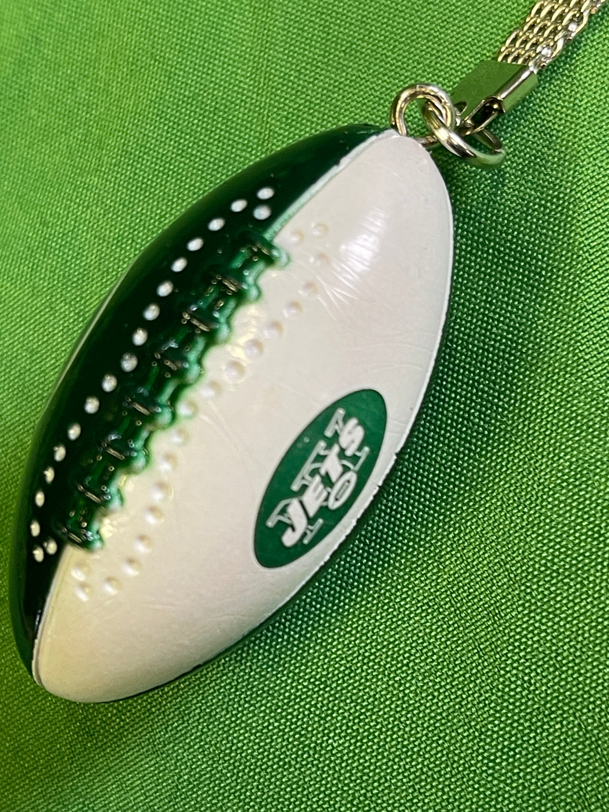 NFL New York Jets Football Shaped Keychain Key Ring NWT