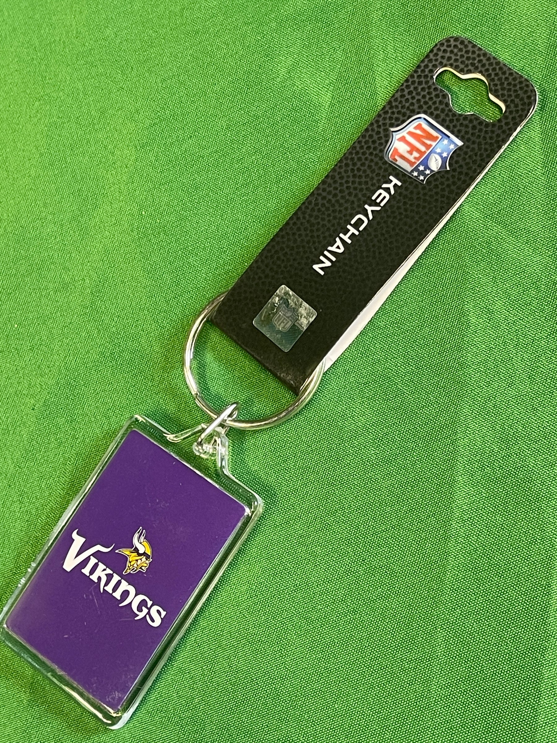 NFL Minnesota Vikings Acrylic Key Ring Keychain NWT