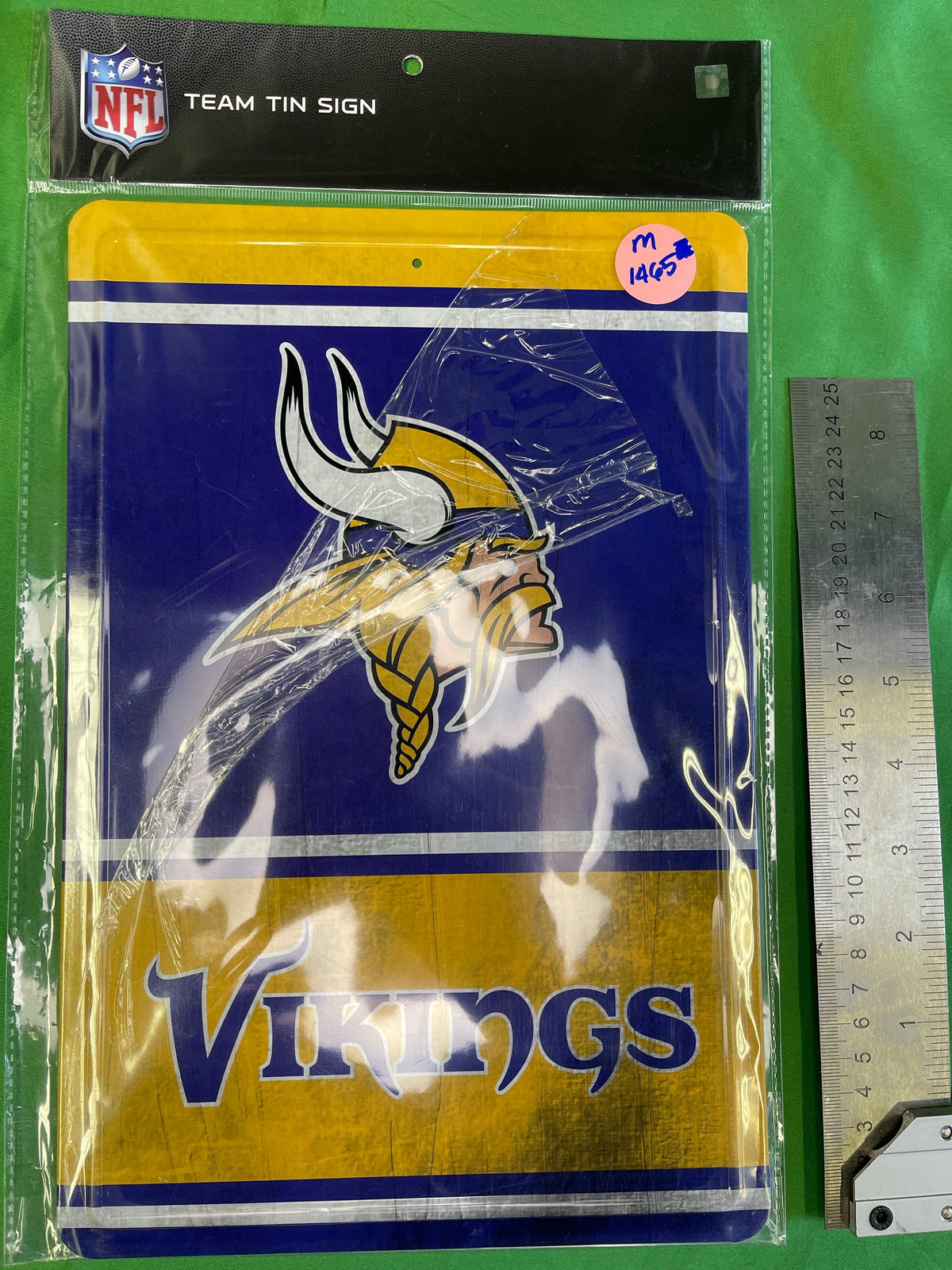 NFL Minnesota Vikings 8" x 12" Team Tin Sign NWT