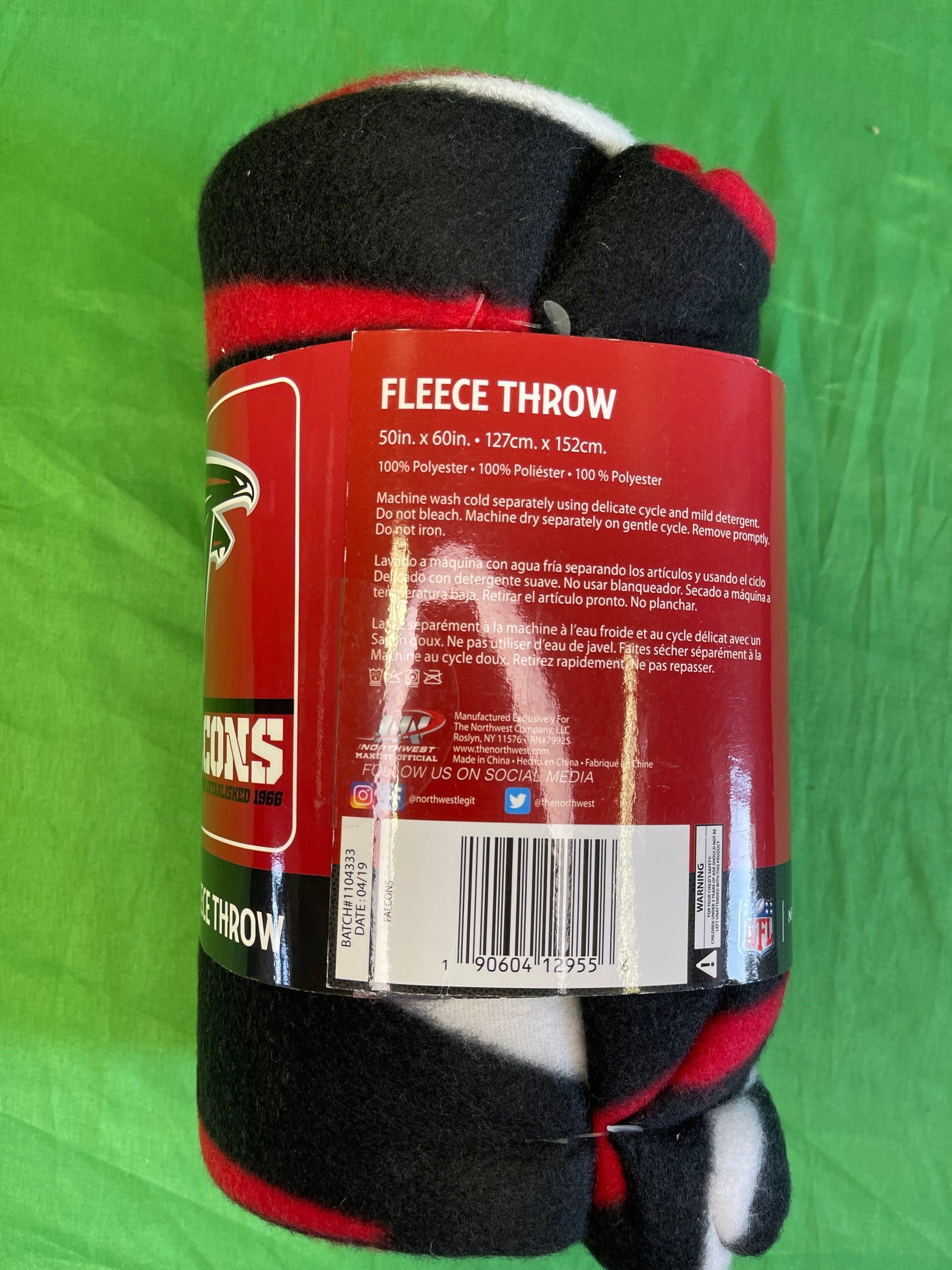 NFL Atlanta Falcons 50" x 60" Cosy Fleece Throw NWT