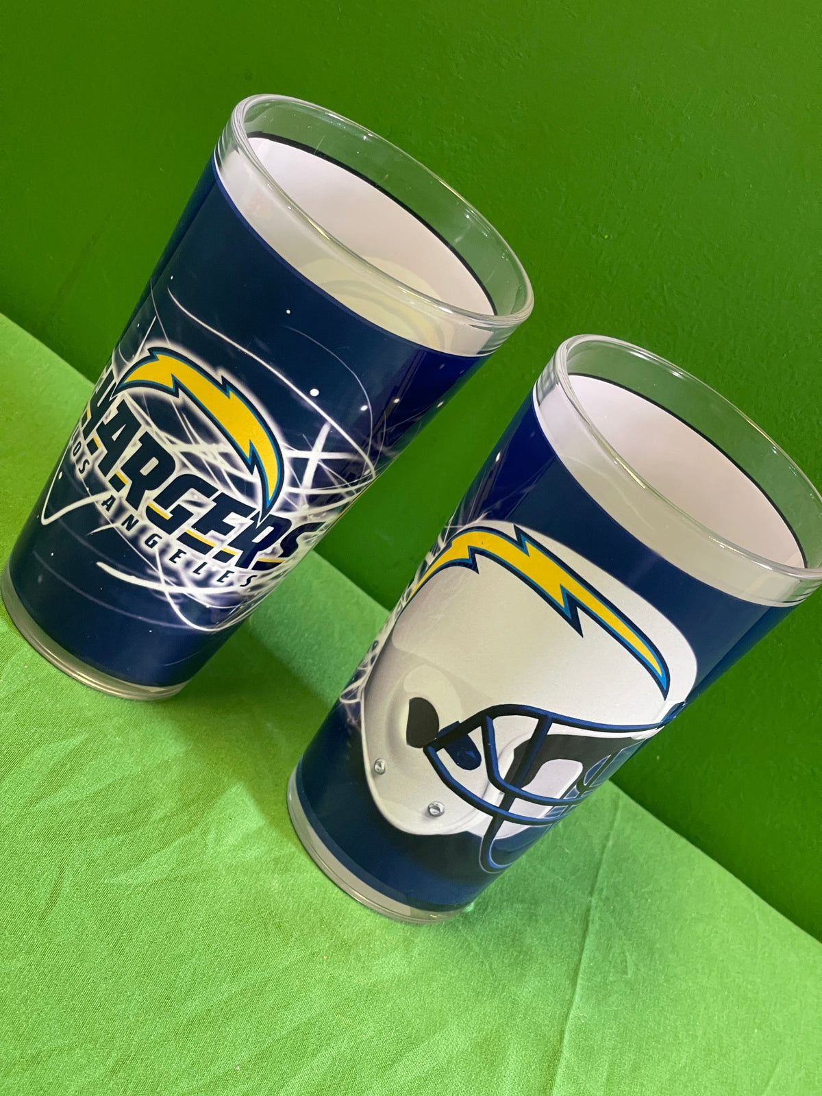 NFL Los Angeles Chargers Licensed Set of 2 16 oz Pint Glasses/Tumblers NWT