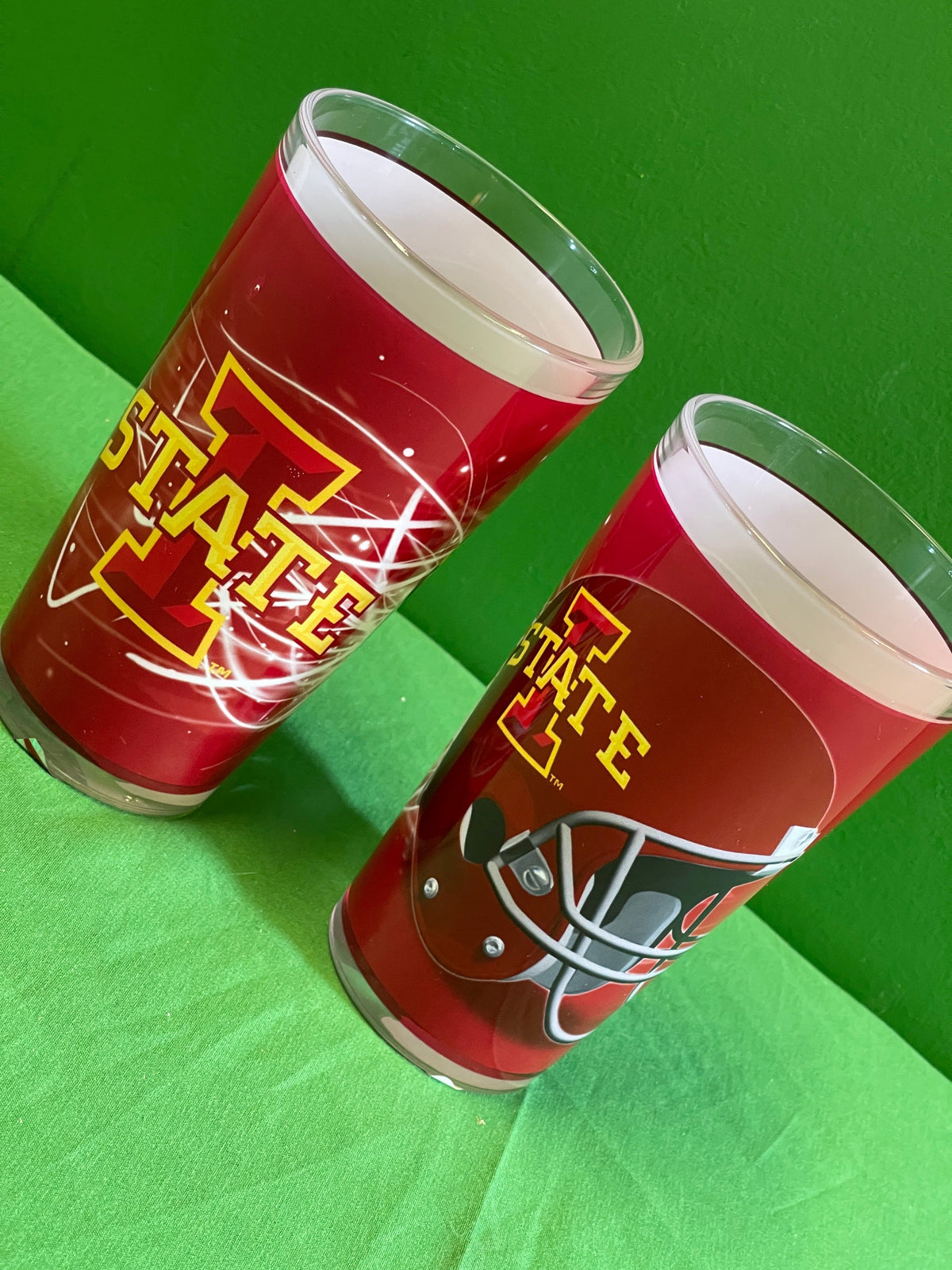 NCAA Iowa State Cyclones Licensed Set of 2 16 oz Pint Glasses/Tumblers NWT