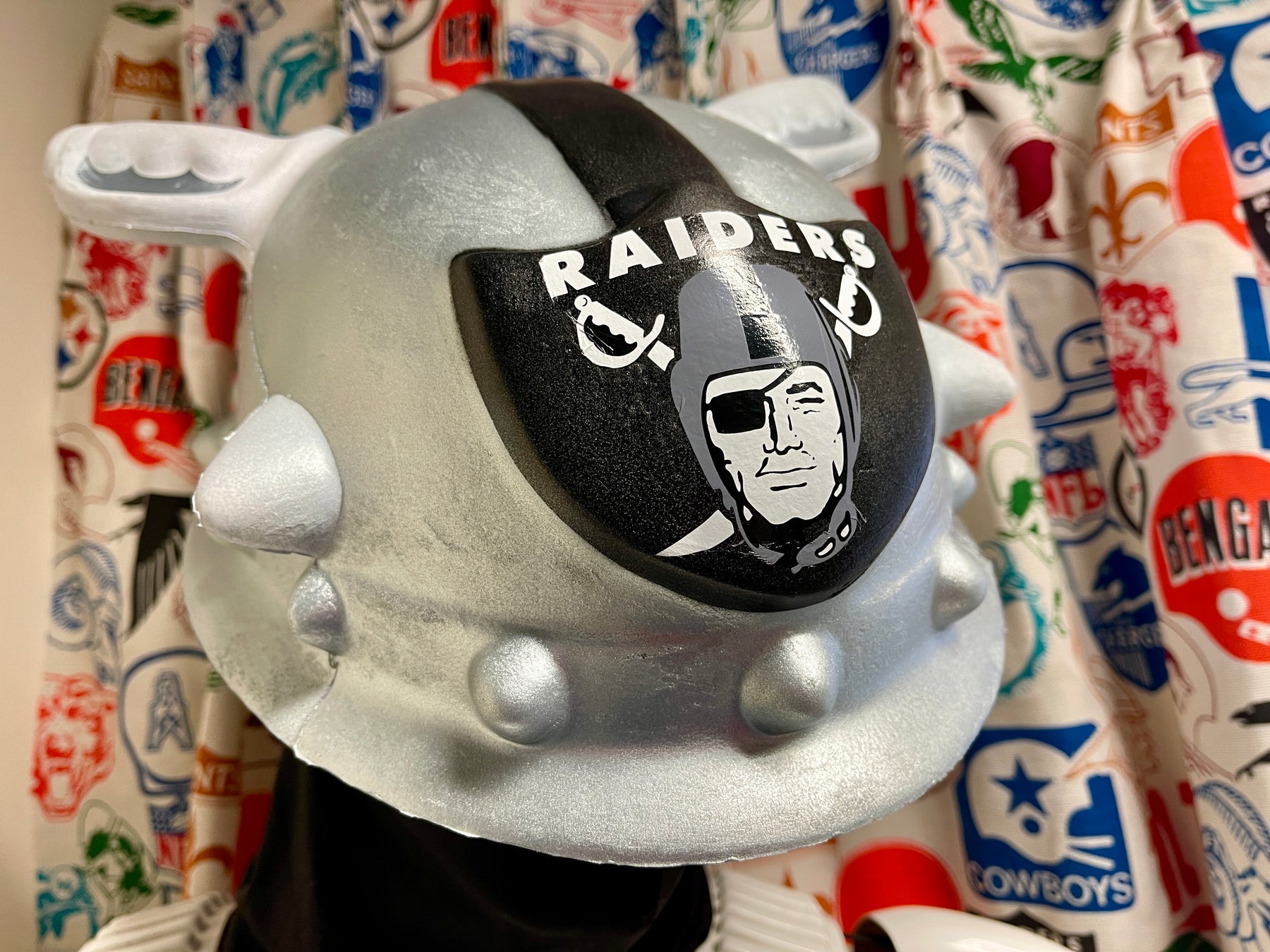 NFL Las Vegas Raiders Foamheads Foam Head NWT