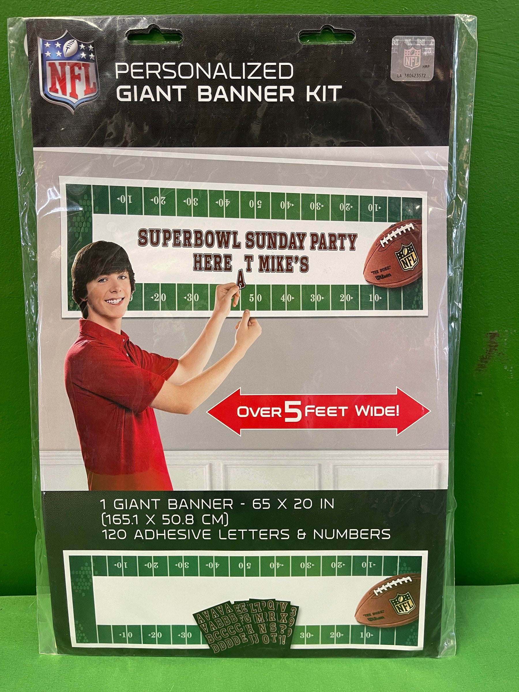 NFL American Football Personalised 65" x 20" Giant Party Banner Kit NWT