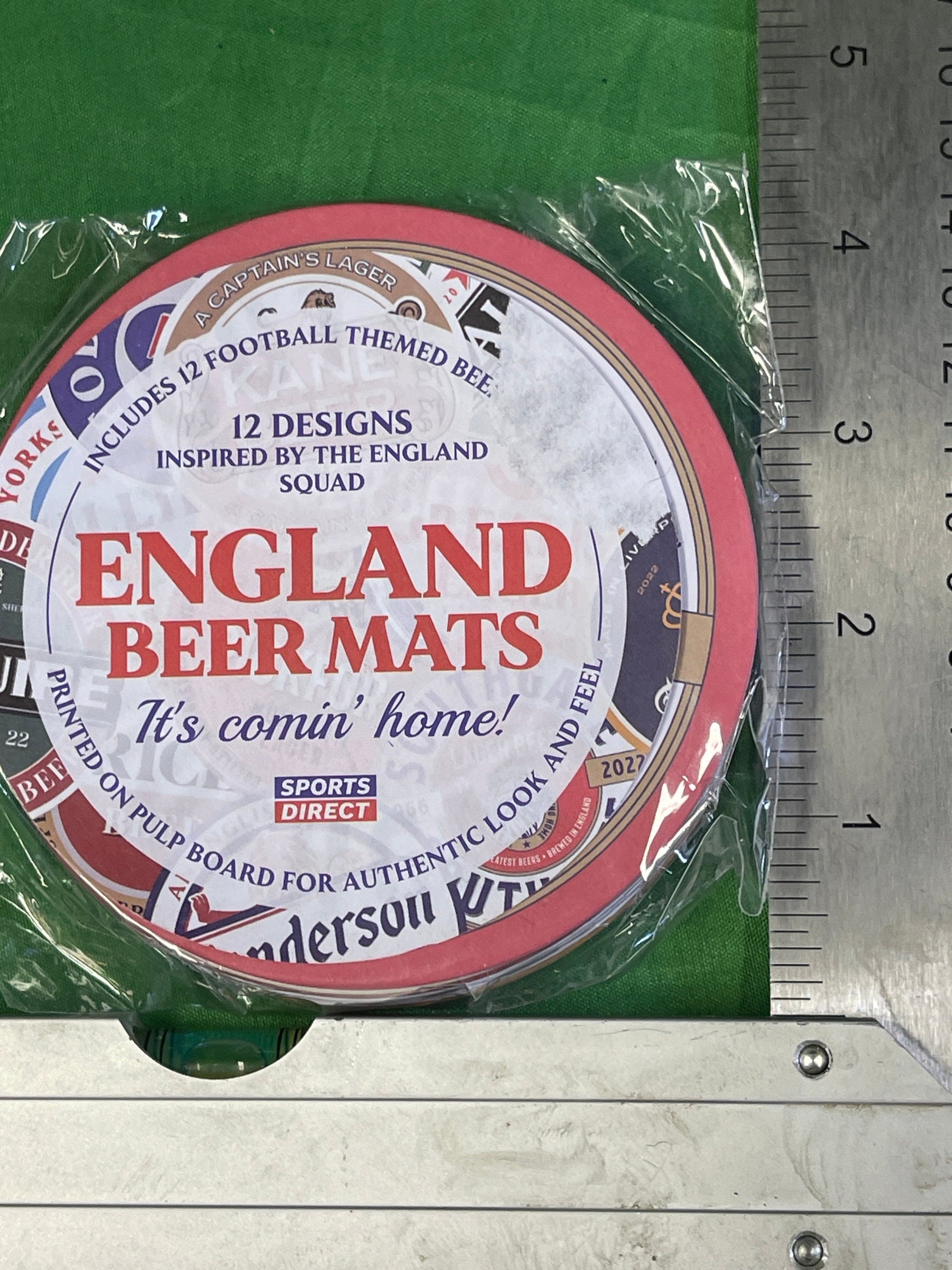 Set of 12 England Squad Inspired Beer/Pub Mats Classic Coasters NWT