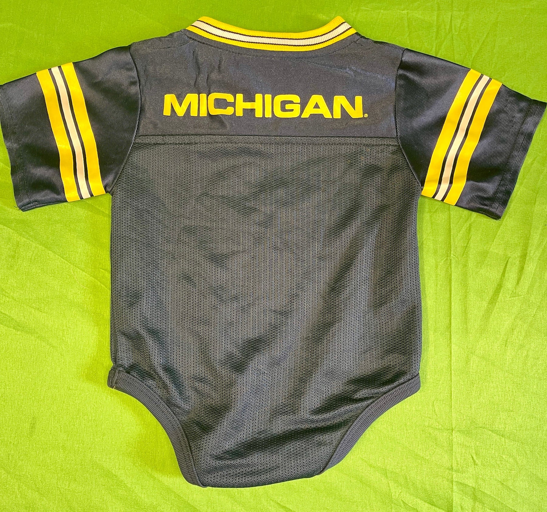 NCAA Michigan Wolverines Jersey-Style Bodysuit/Vest Infant Toddler 18 Months