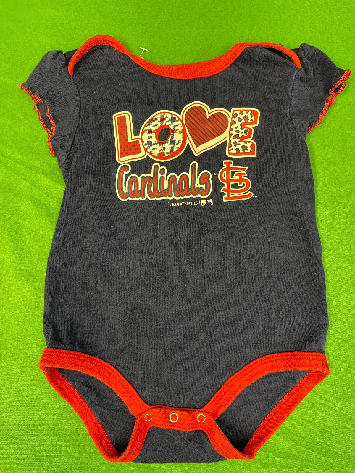 MLB St. Louis Cardinals "LOVE" Bodysuit/Vest Infant Toddler 18 Months