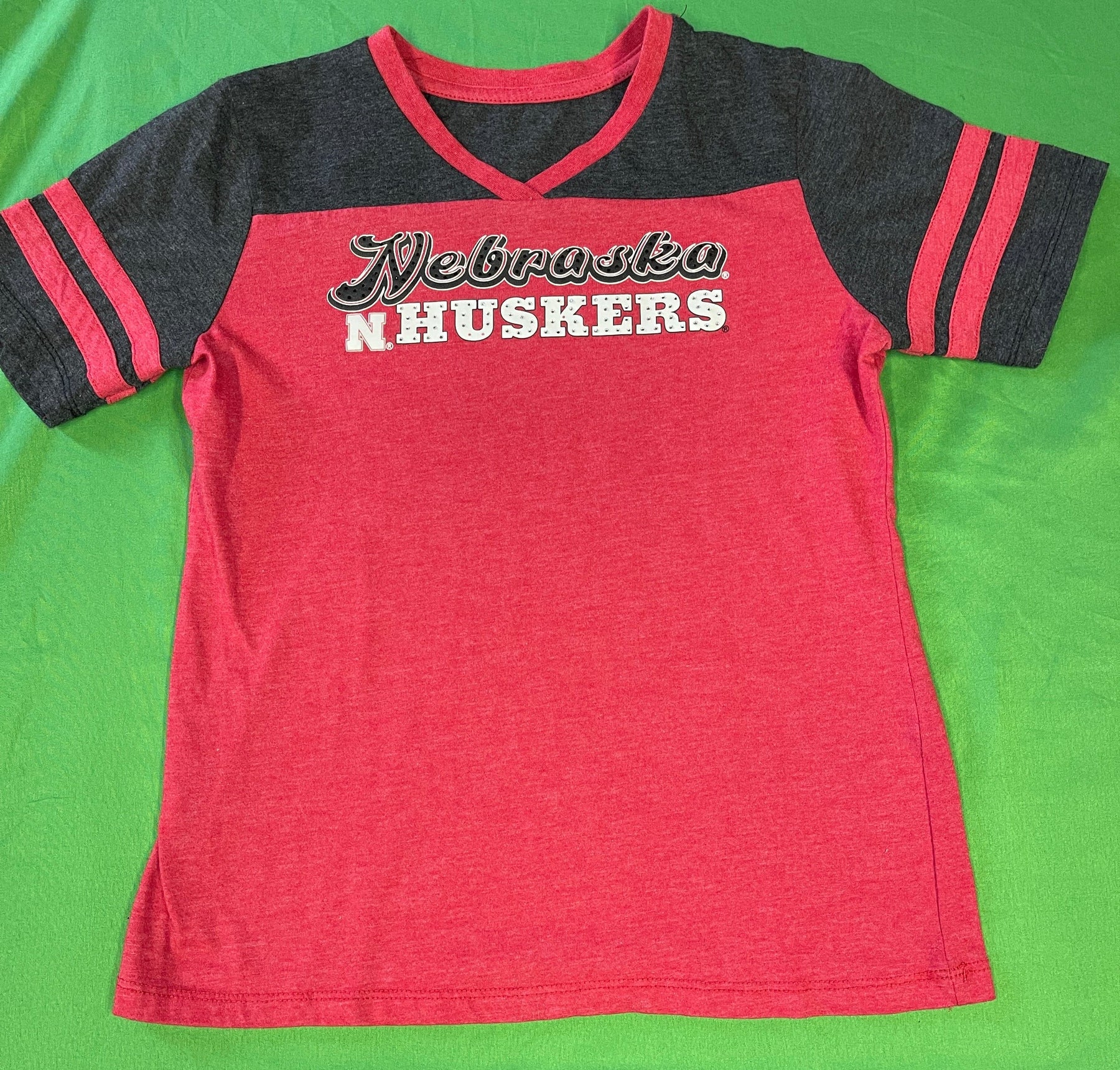 NCAA Nebraska Cornhuskers Colosseum Rhinestone Girls' T-Shirt Youth Large 14-16