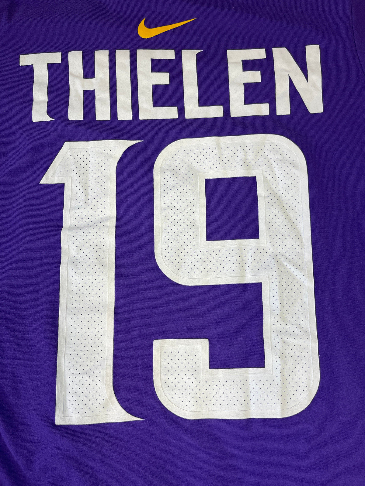 NFL Minnesota Vikings Adam Thielen #19 Dri-Fit T-Shirt Youth Medium 10-12