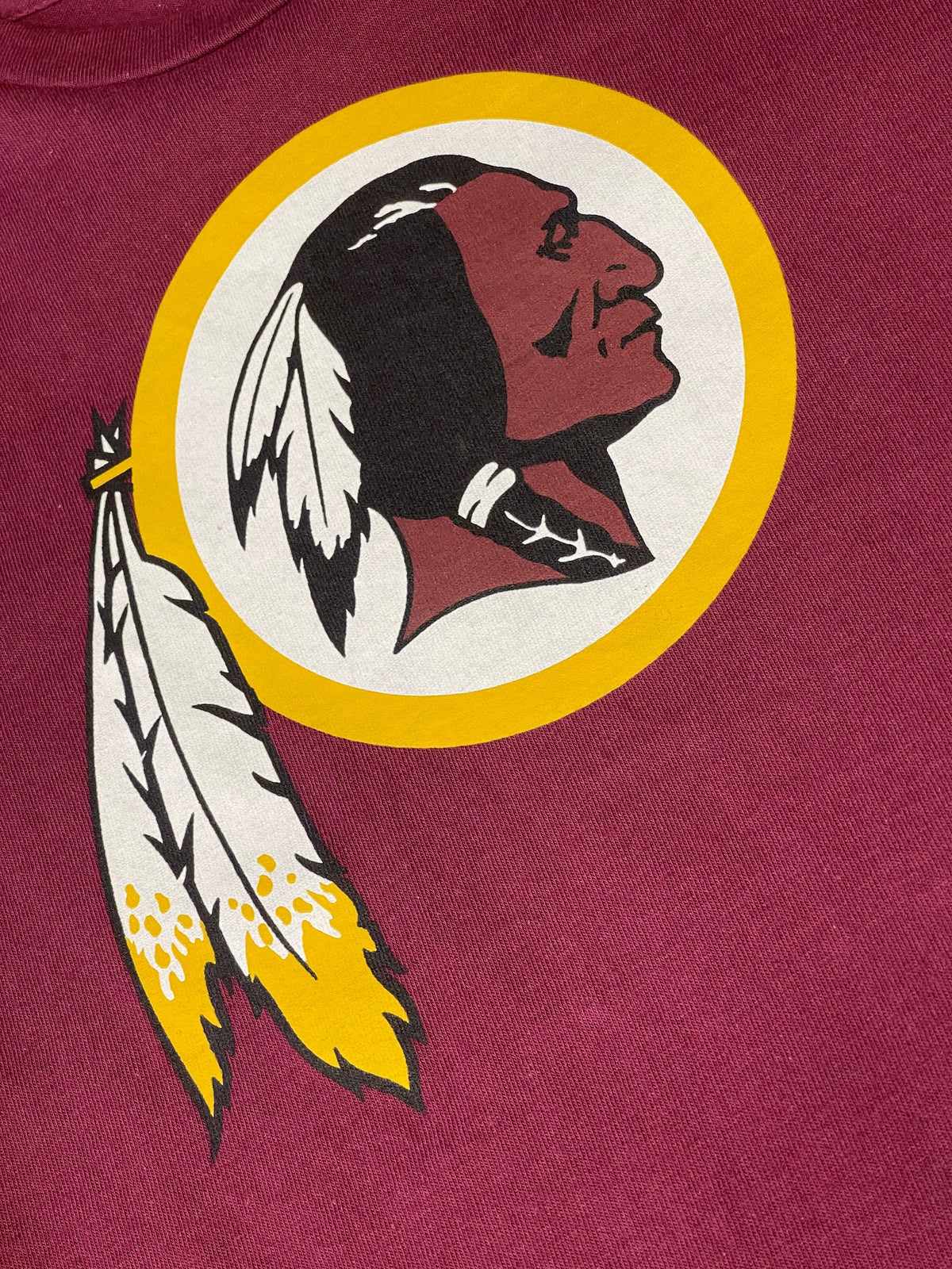 NFL Washington Commanders (Redskins) Logo T-Shirt Youth Medium 10-12