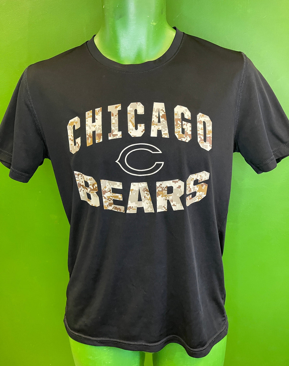 NFL Chicago Bears Digital Desert Camo T-Shirt Youth Large 14-16