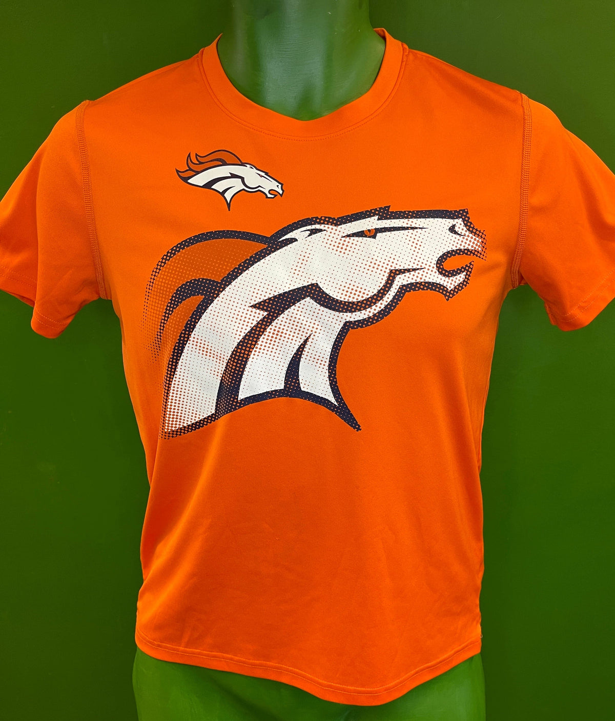 NFL Denver Broncos Orange T-Shirt Youth Medium 10-12