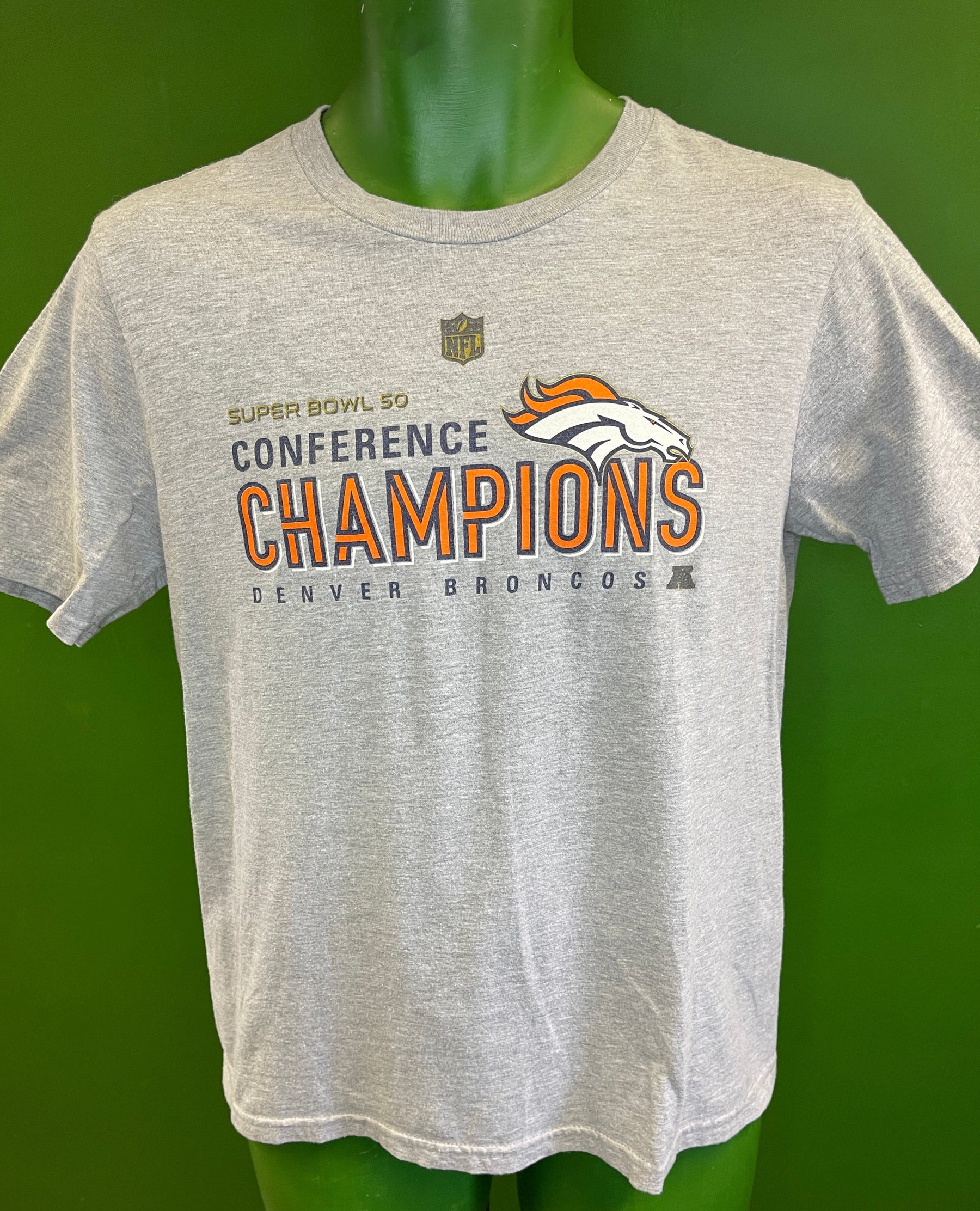 NFL Denver Broncos Super Bowl 50 Champions T-Shirt Youth X-Large 18