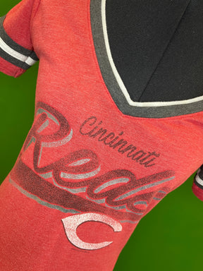 MLB Cincinnati Reds Shiny V-Neck T-Shirt Women's Small