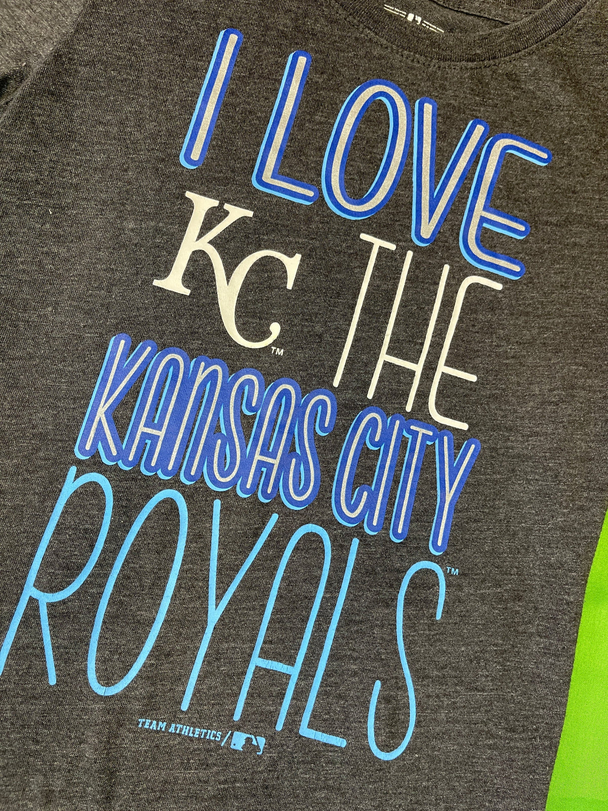 MLB Kansas City Royals Team Athletics Sparkly T-Shirt Youth Small 6