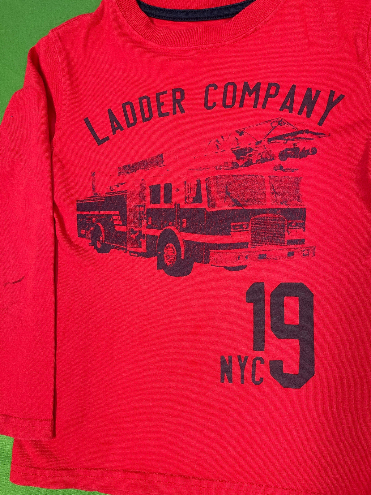 NYC 19 Ladder Company Fire Engine L/S T-Shirt Youth X-Small 5