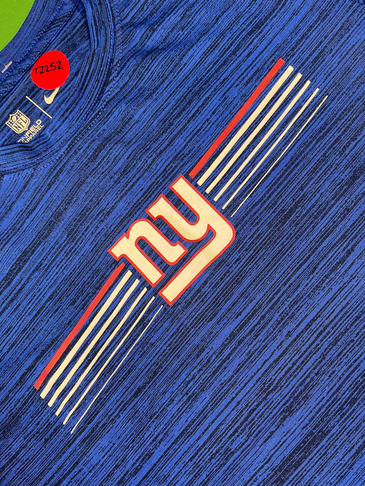 NFL New York Giants Dri-Fit Space Dye T-Shirt Youth Medium 10-12