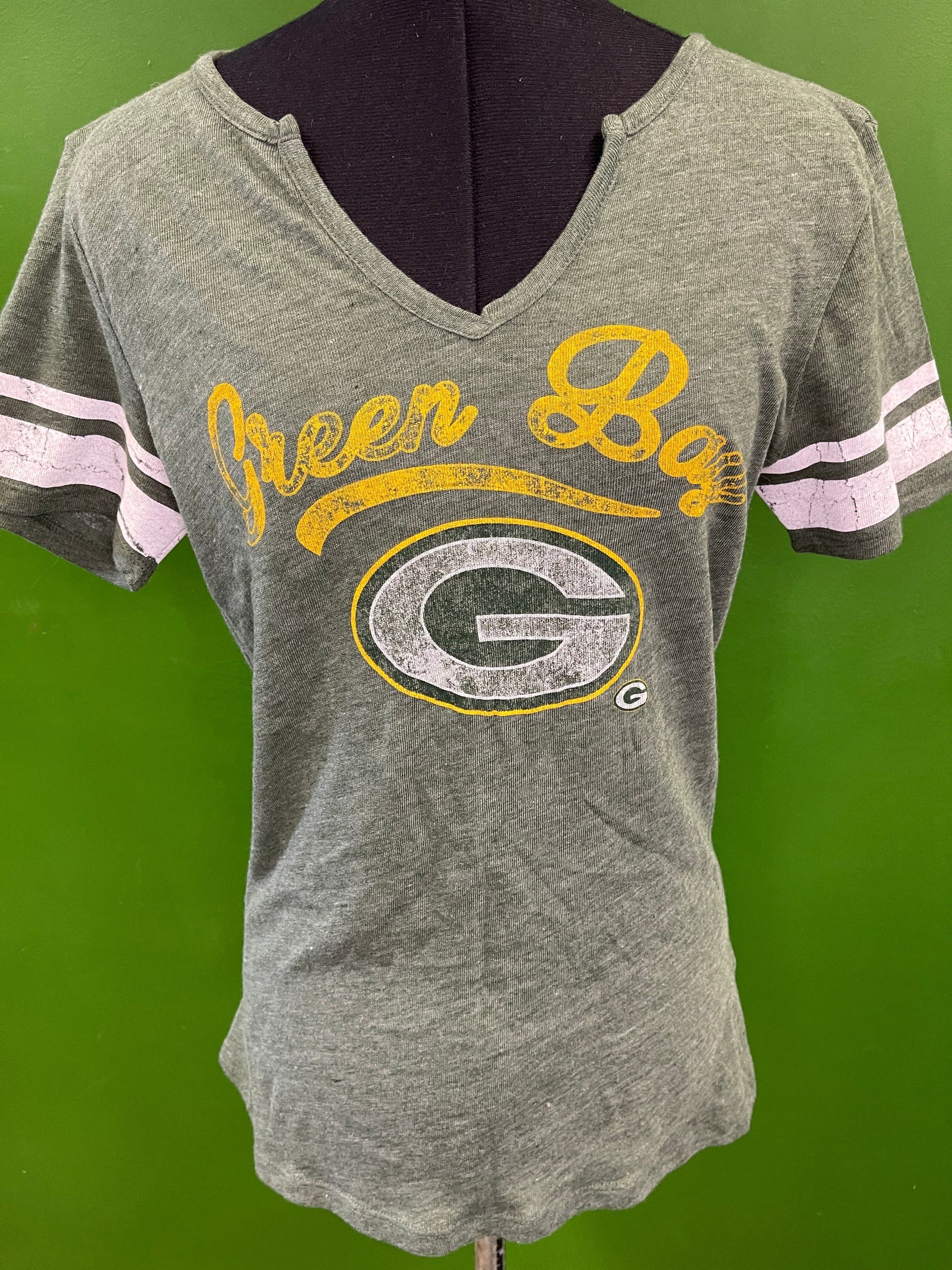 NFL Green Bay Packers Majestic V-Neck T-Shirt Women's Medium