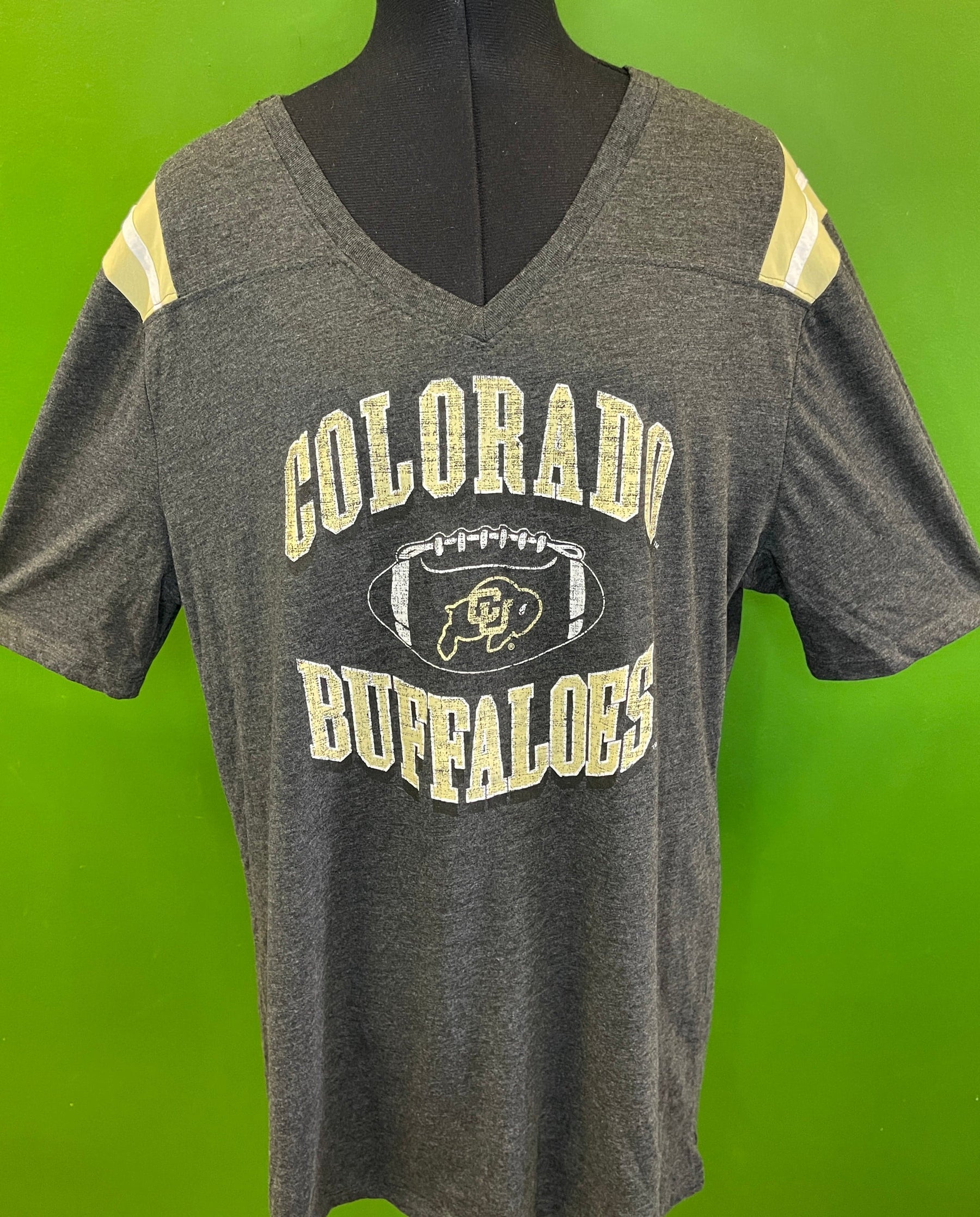 NCAA Colorado Buffaloes V-Neck T-Shirt Women's 2X-Large