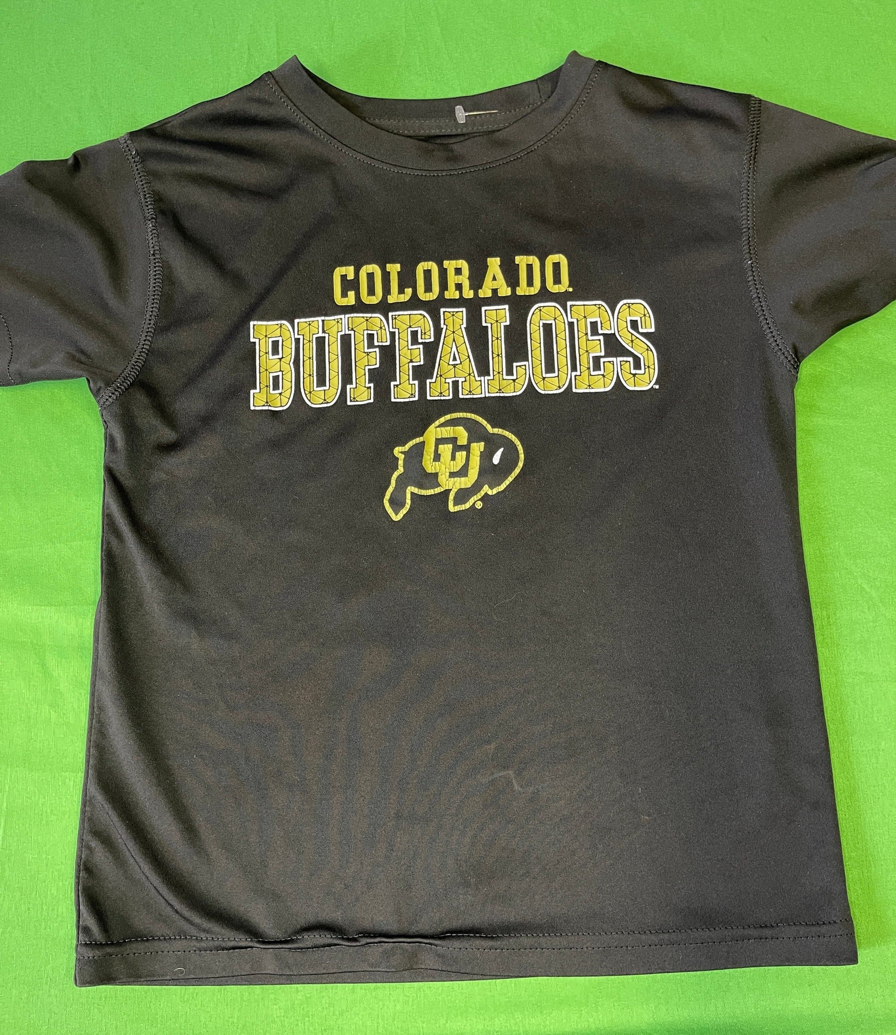 NCAA Colorado Buffaloes Black T-Shirt Youth X-Small/Small 5-6