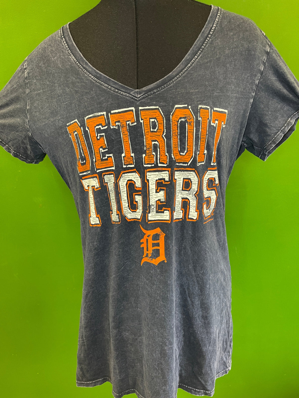 MLB Detroit Tigers Blue Stone Wash T-Shirt Women's Large
