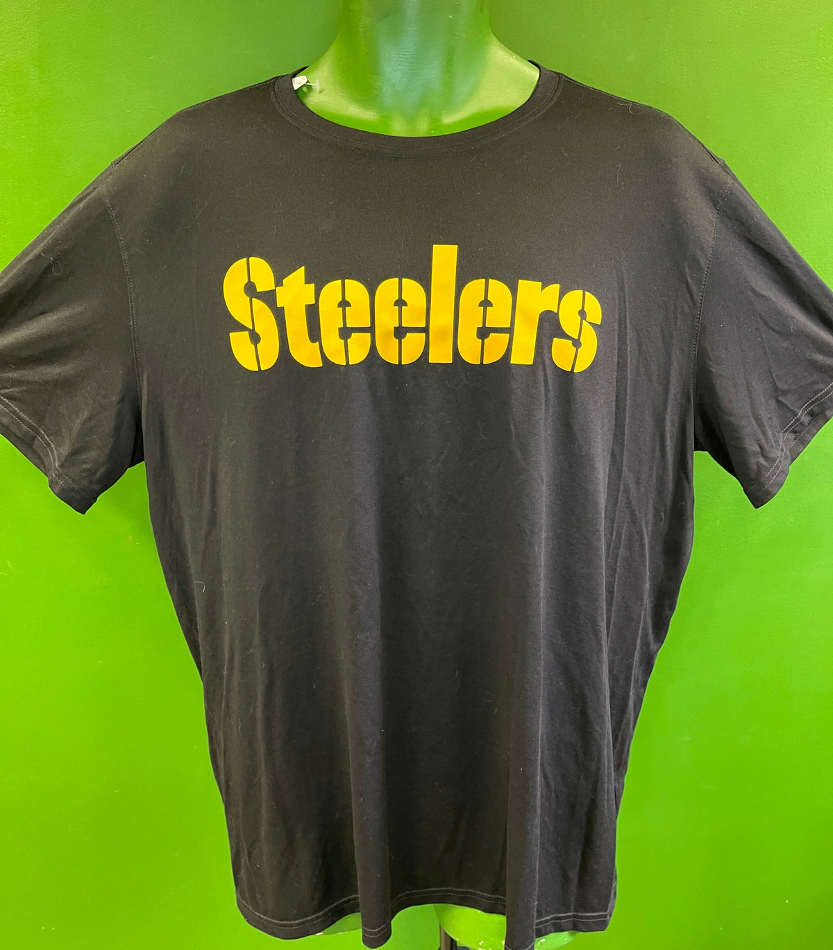 NFL Pittsburgh Steelers Dri-Fit Wicking Black T-Shirt Men's 2X-Large