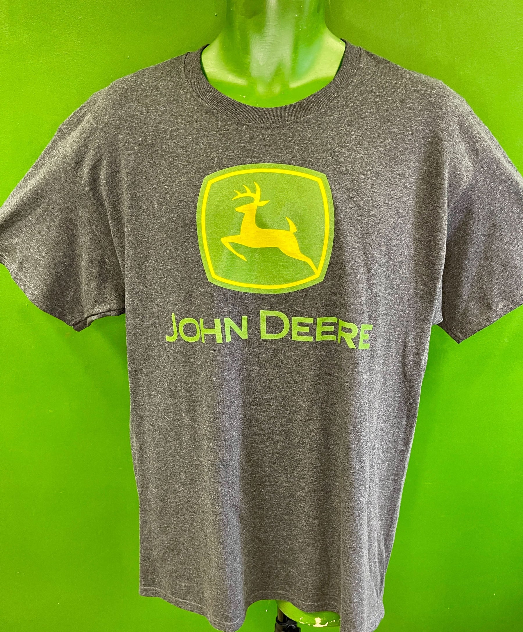 John Deere Heathered Charcoal Grey T-Shirt Men's Large NWT