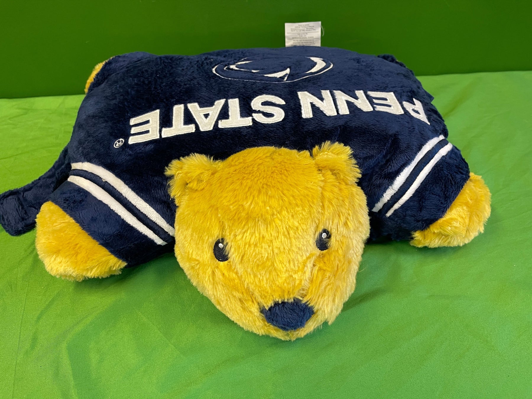 NCAA Penn State Nittany Lions Licenced Cuddly Toy Pillow Pet