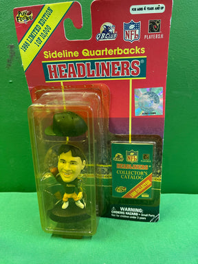 NFL Green Bay Packers Sideline Quarterbacks Headliners Brett Favre Figure