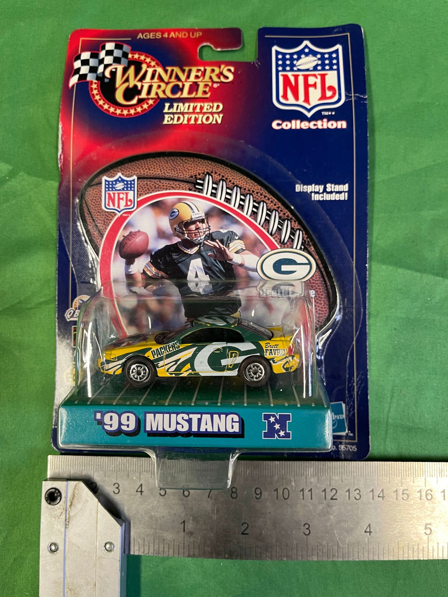 NFL Green Bay Packers Winner's Circle '99 Mustang Toy Car NWT