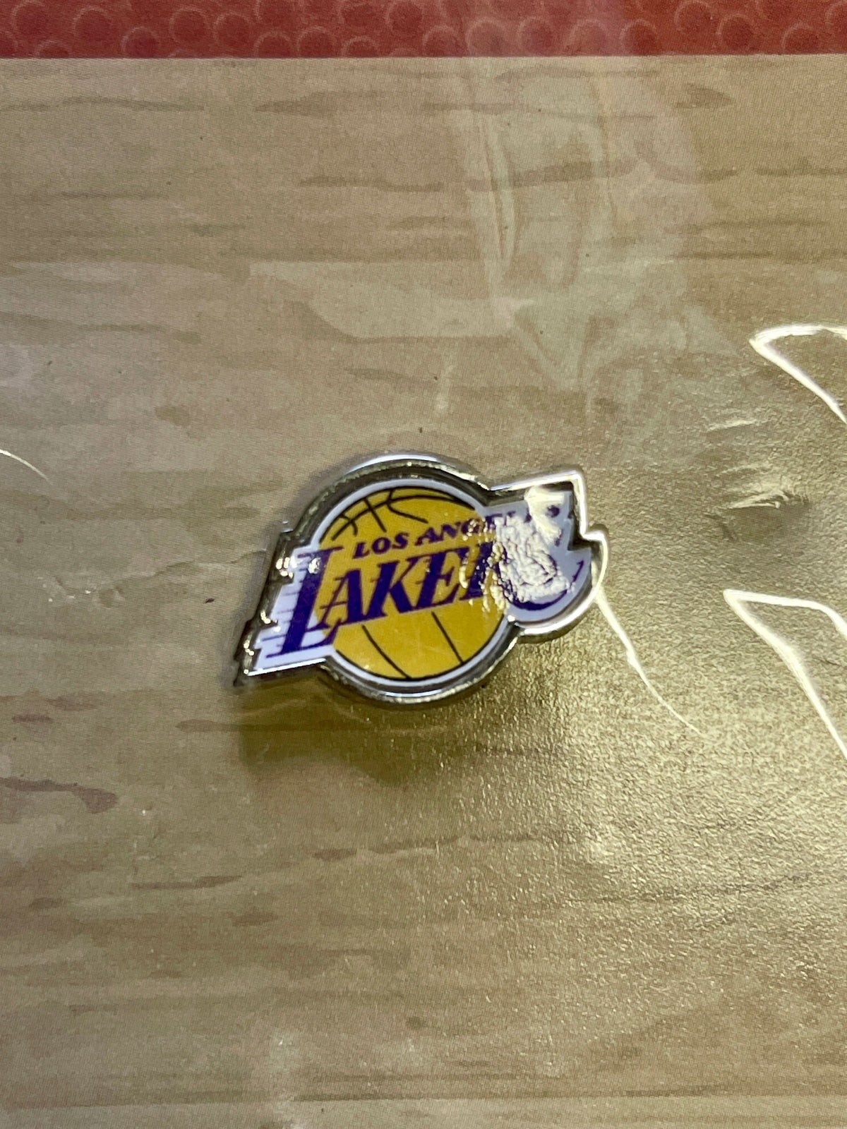 NBA Los Angeles Lakers Fanatics Metal Lapel Pin Badge NWT