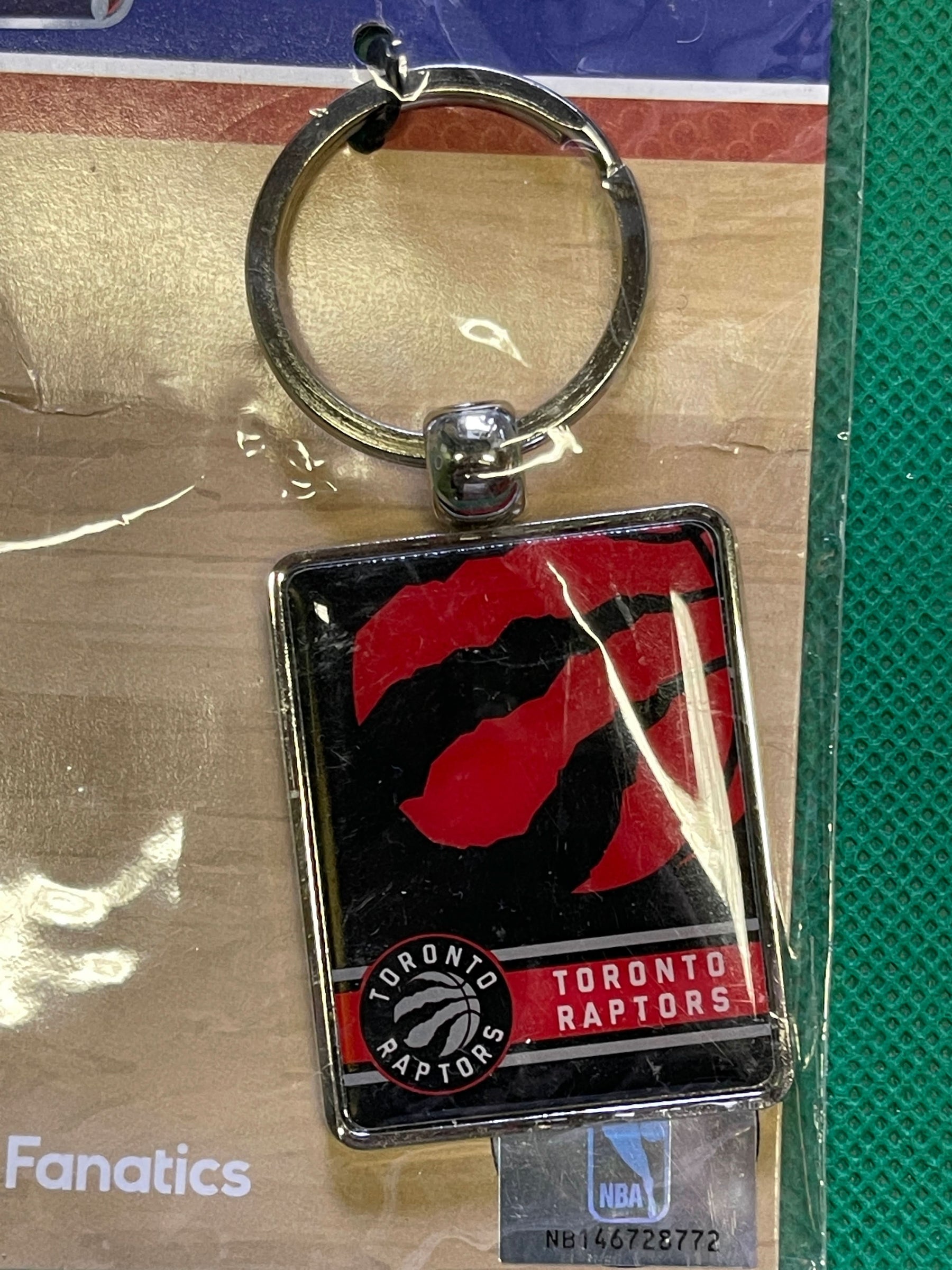 NBA Toronto Raptors Metal Keyring/Key Chain NWT