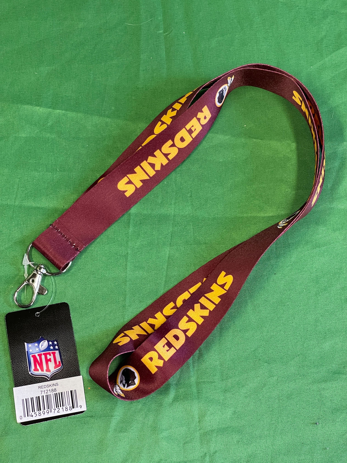 NFL Washington Commanders (Redskins) Clip Lanyard NWT