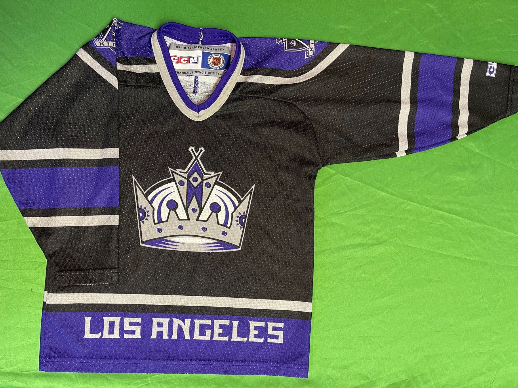 NHL Los Angeles Kings CCM Sublimated Jersey Child OSFM 6-10 appx.