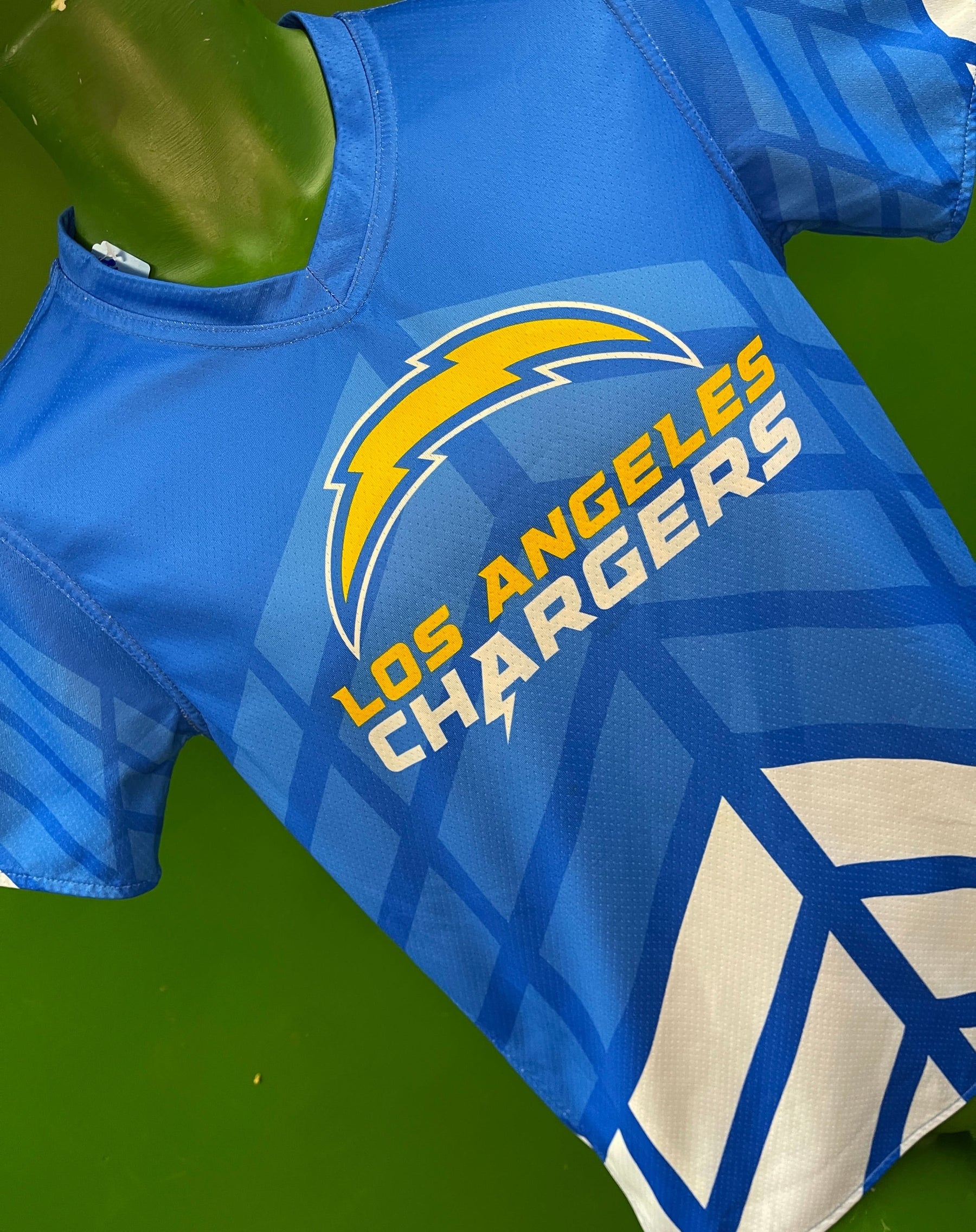 NFL Los Angeles Chargers Flag Football Reversible Jersey Youth Medium 10-12