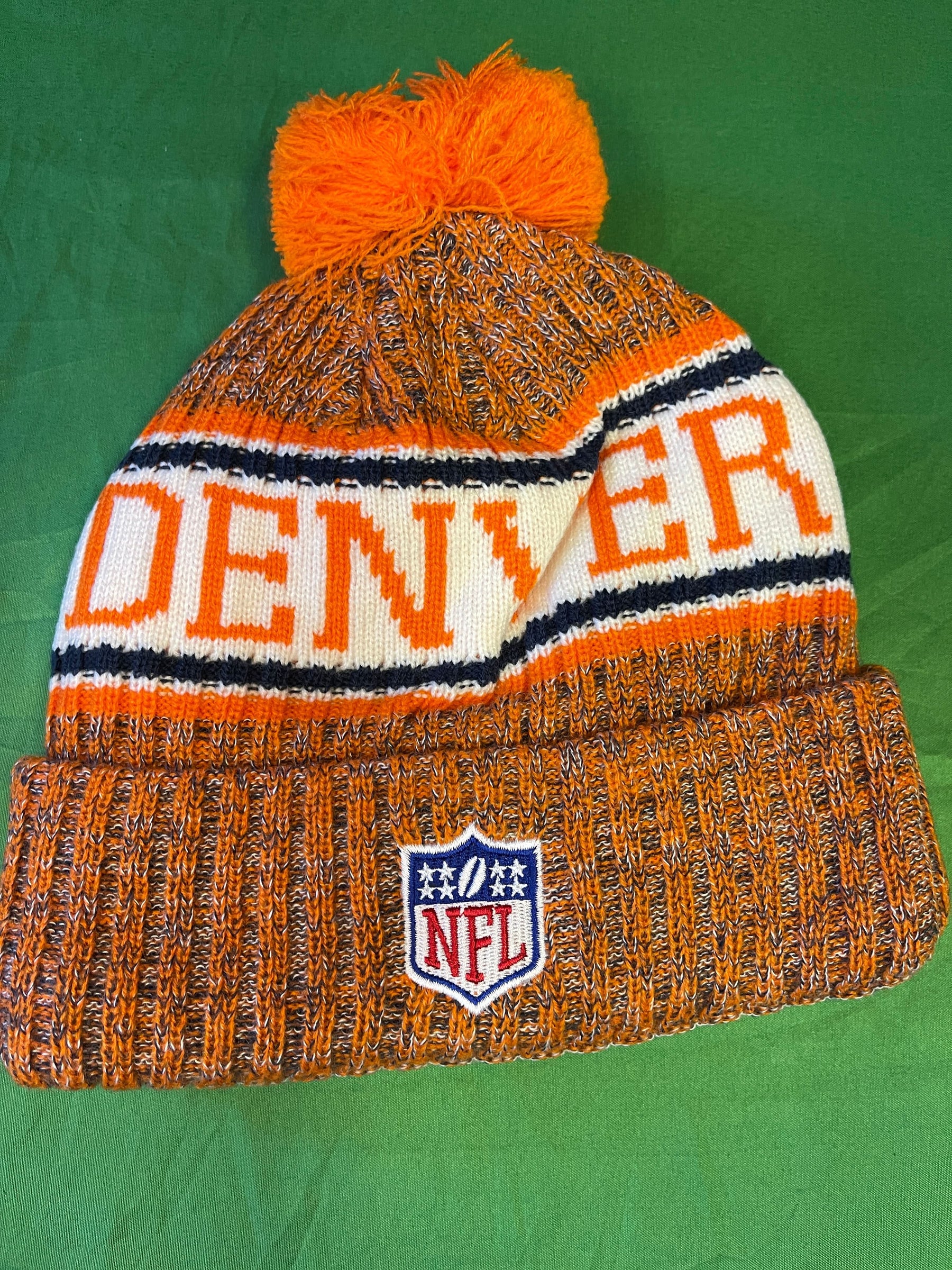 NFL Denver Broncos New Era On Field Sport Knit Woolly Bobble Hat OSFM NWT