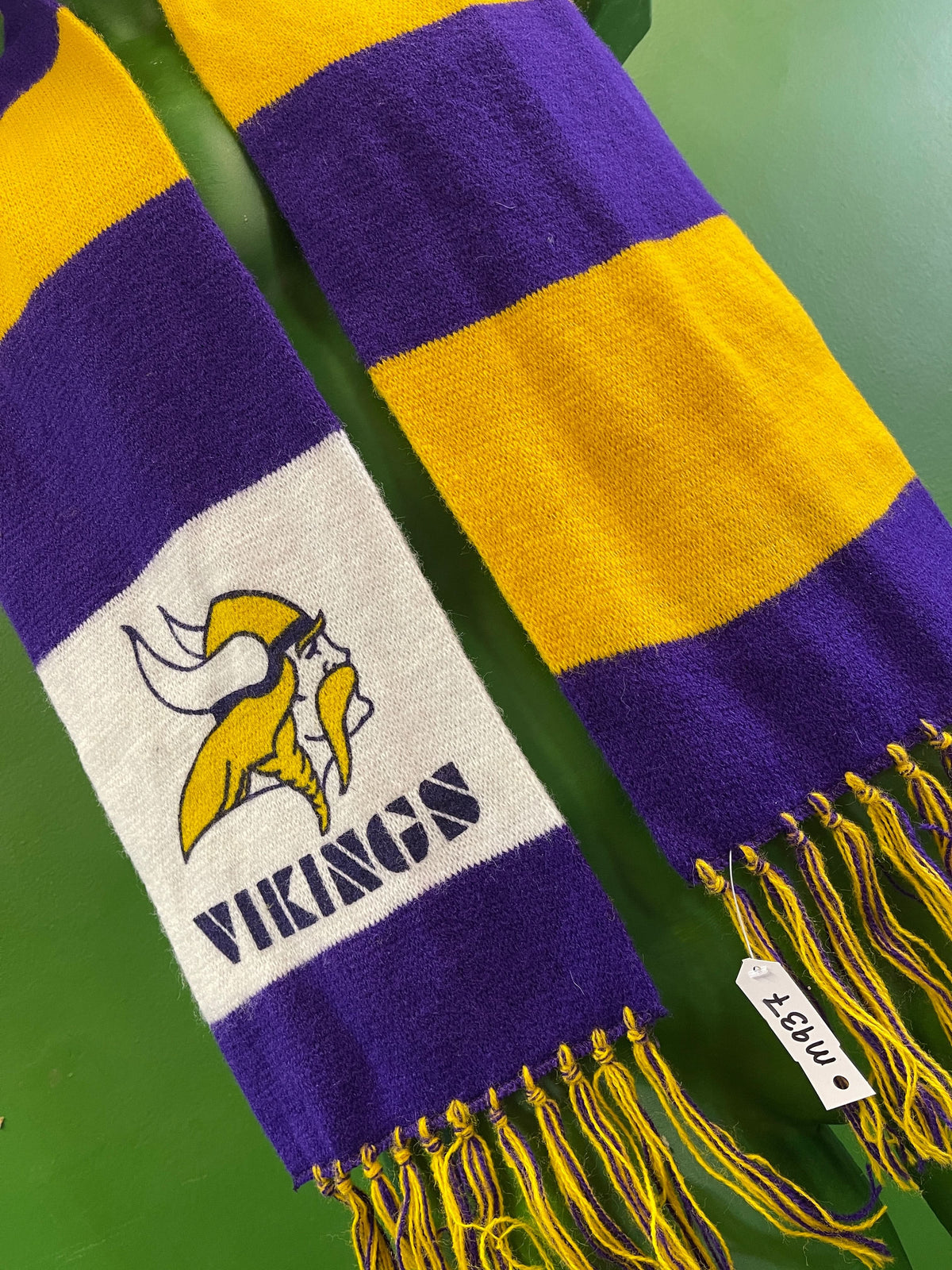 NFL Minnesota Vikings Vintage Acrylic Fringed Scarf