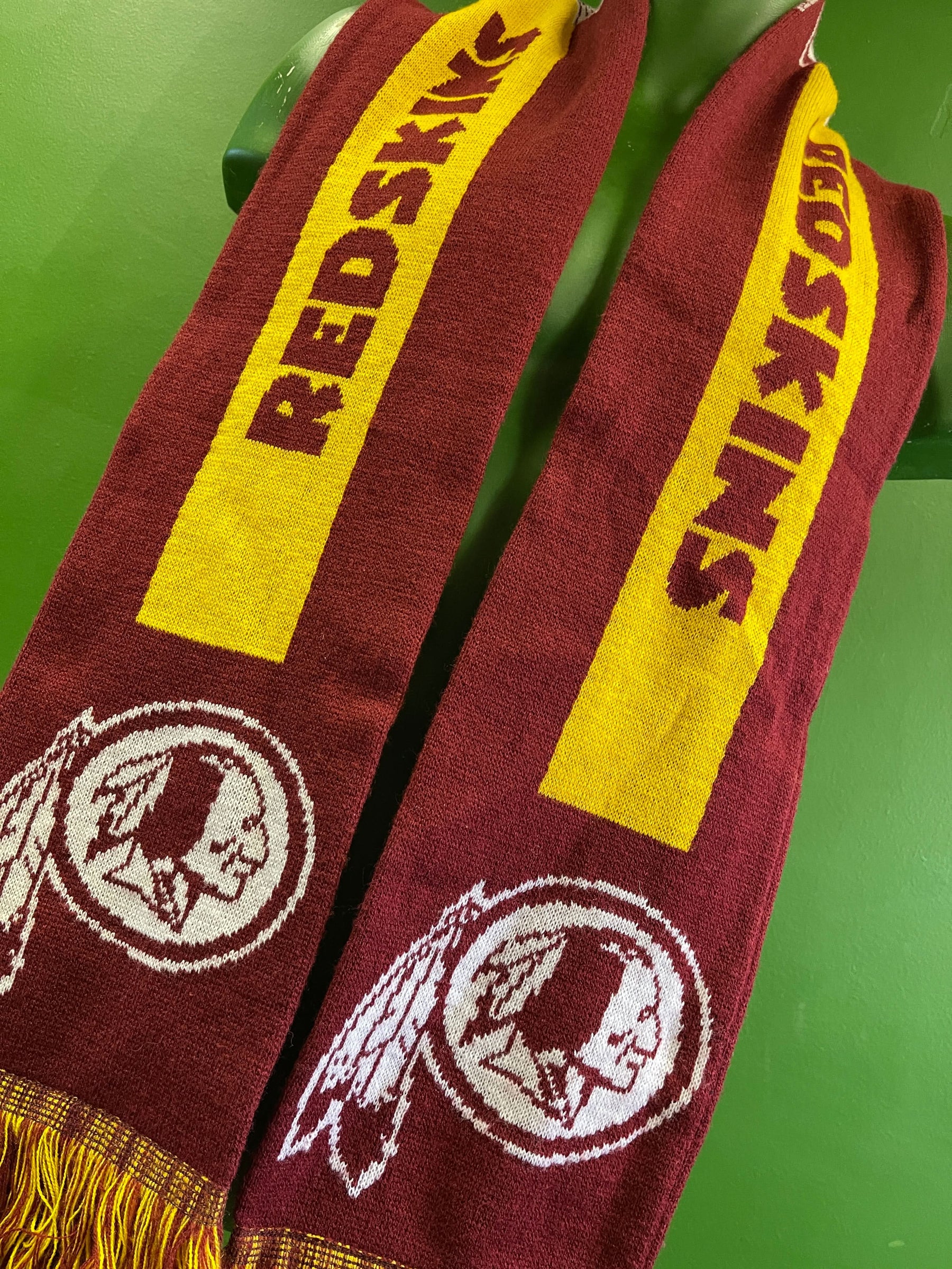 NFL Washington Commanders (Redskins) FOCO Acrylic Scarf