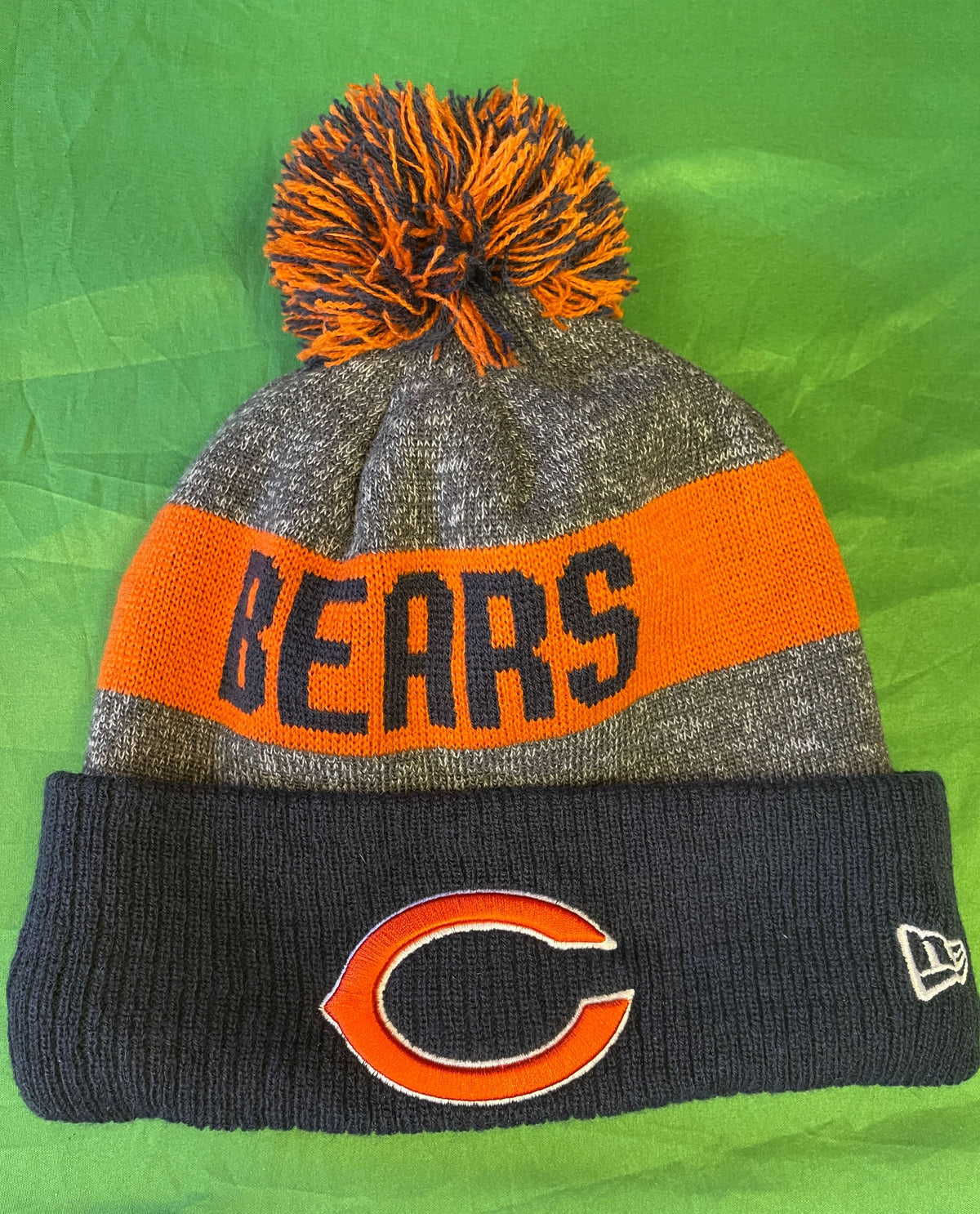 NFL Chicago Bears New Era Logo Woolly Bobble Hat OSFM