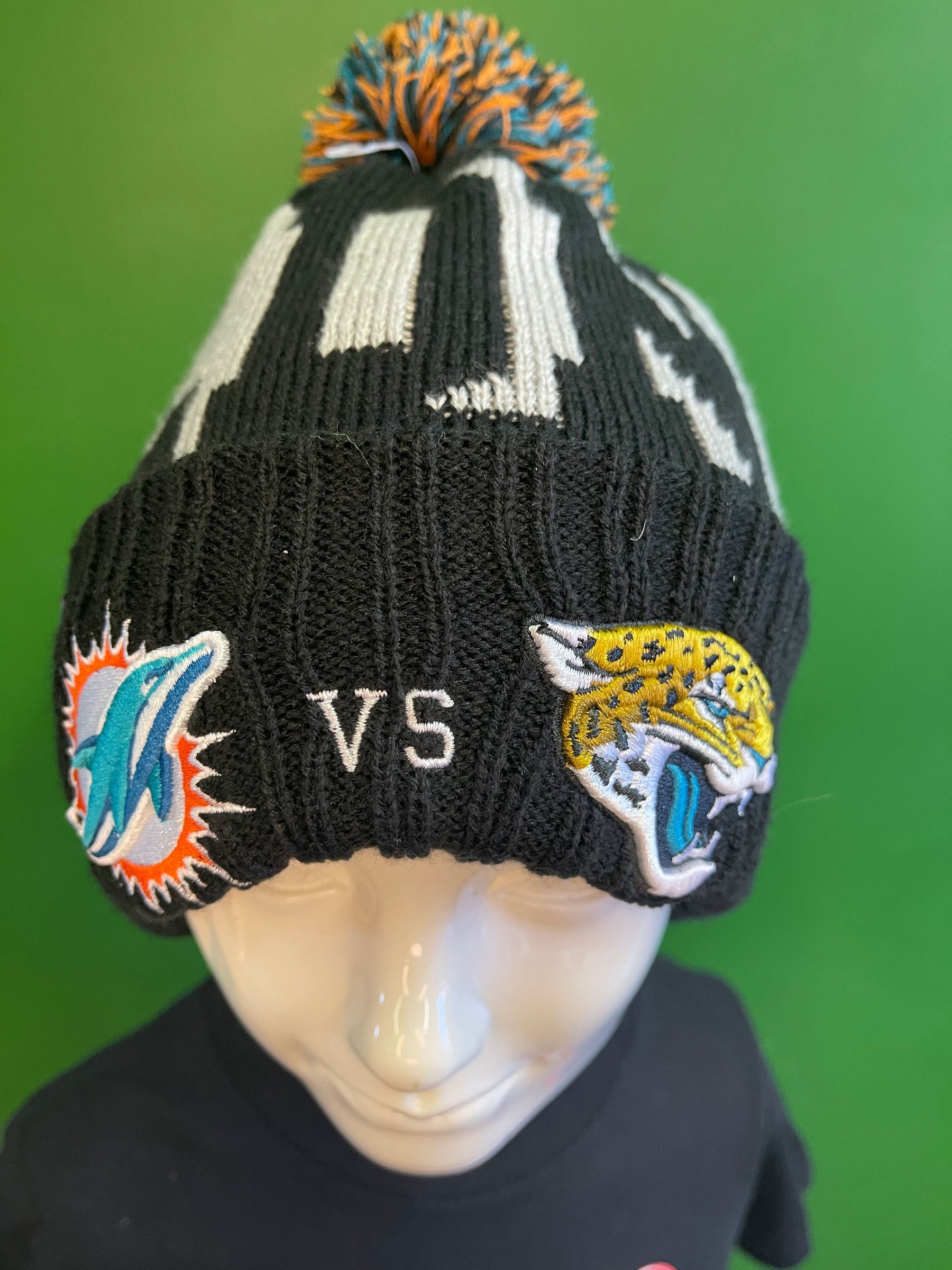 NFL London 2021 Dolphins vs Jaguars New Era Woolly Bobble Hat OSFM NWT