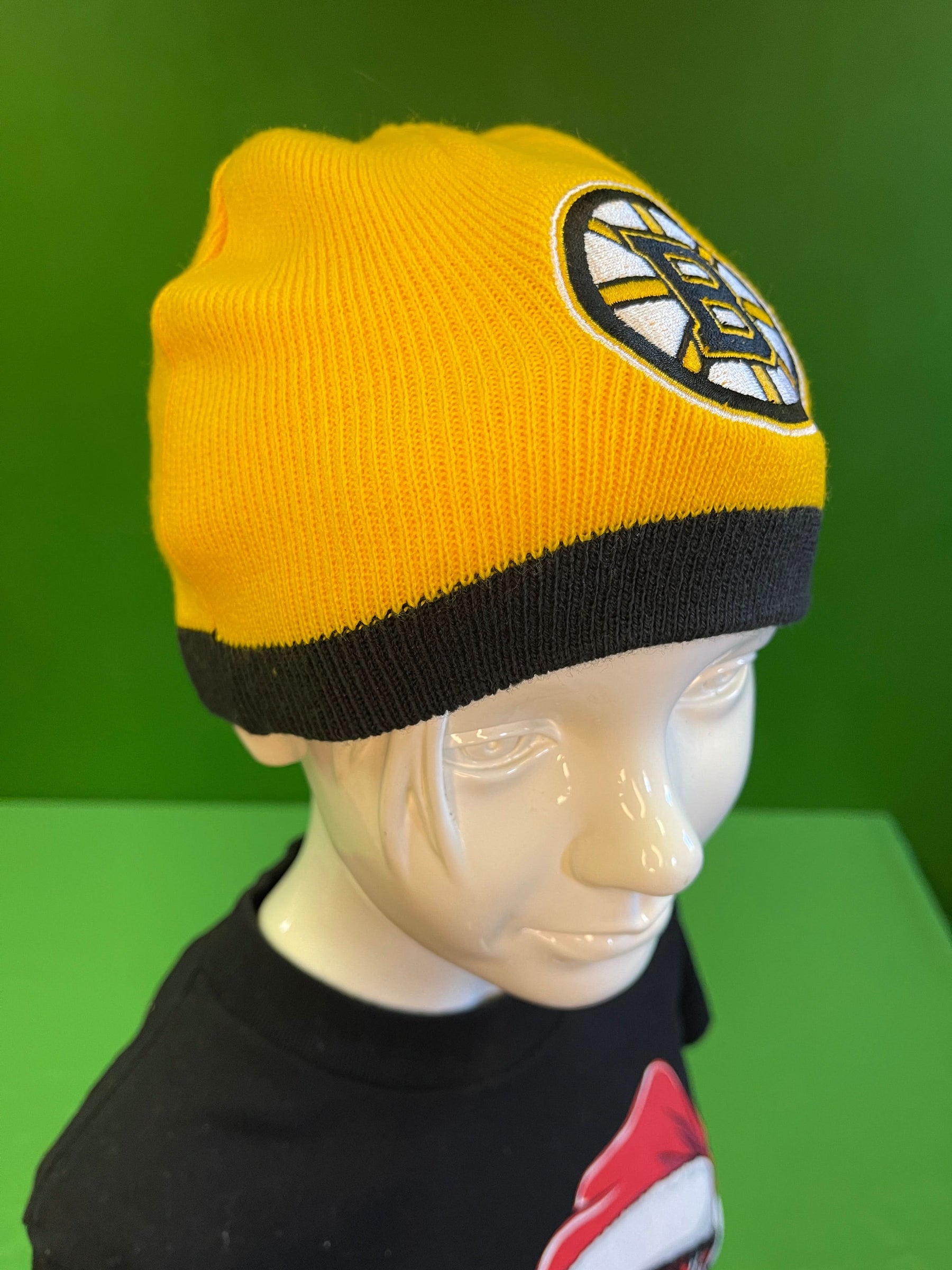 NHL Boston Bruins Yellow Beanie Hat Youth OSFM