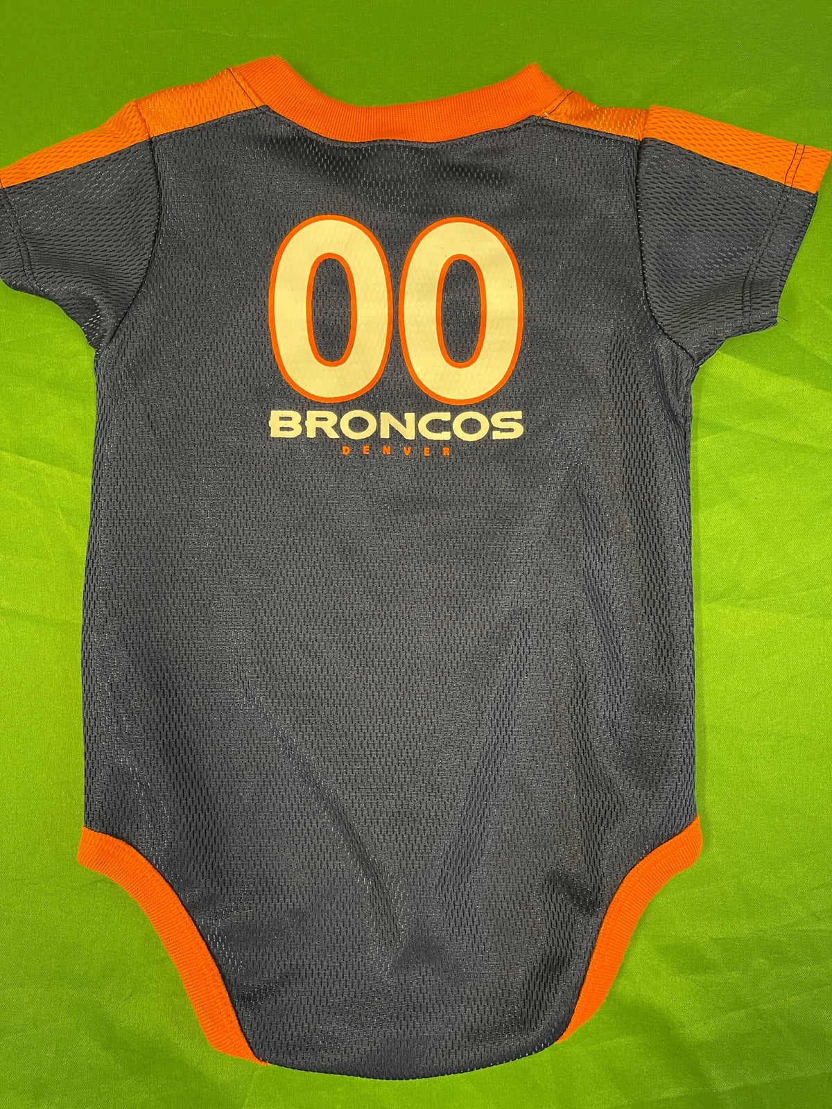 NFL Denver Broncos Bodysuit/Vest Infant Baby 6-12 Months