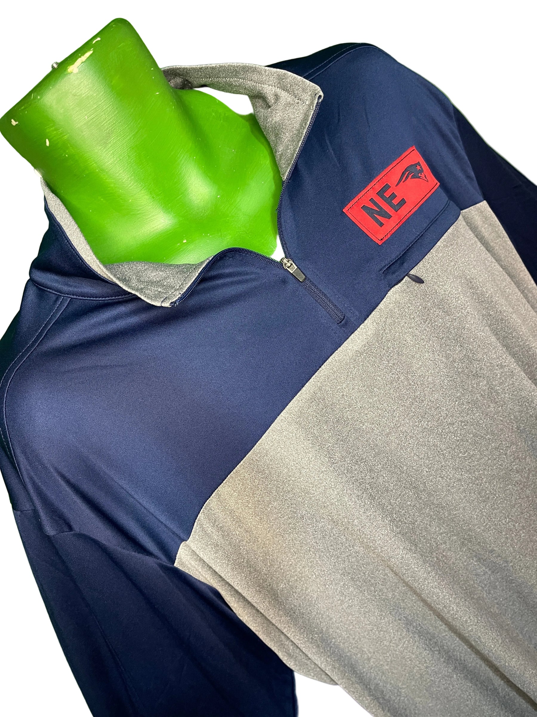 NFL New England Patriots 1/4 Zip Lightweight Pullover Jacket Men's 2X-Large NWT