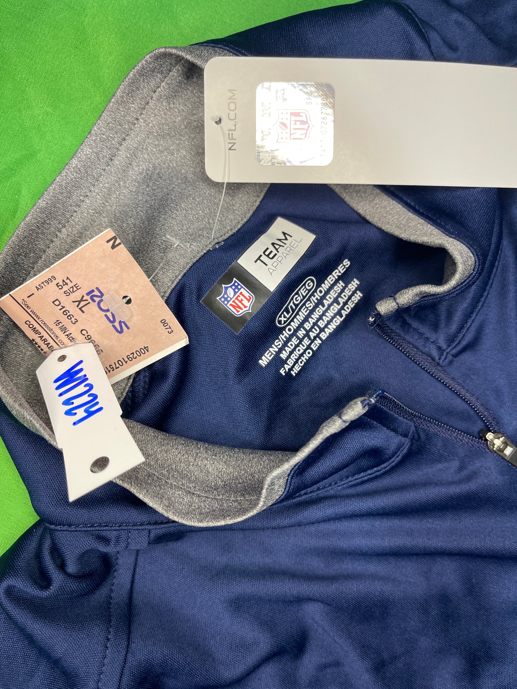 NFL New England Patriots 1/4 Zip Lightweight Pullover Jacket Men's X-Large NWT