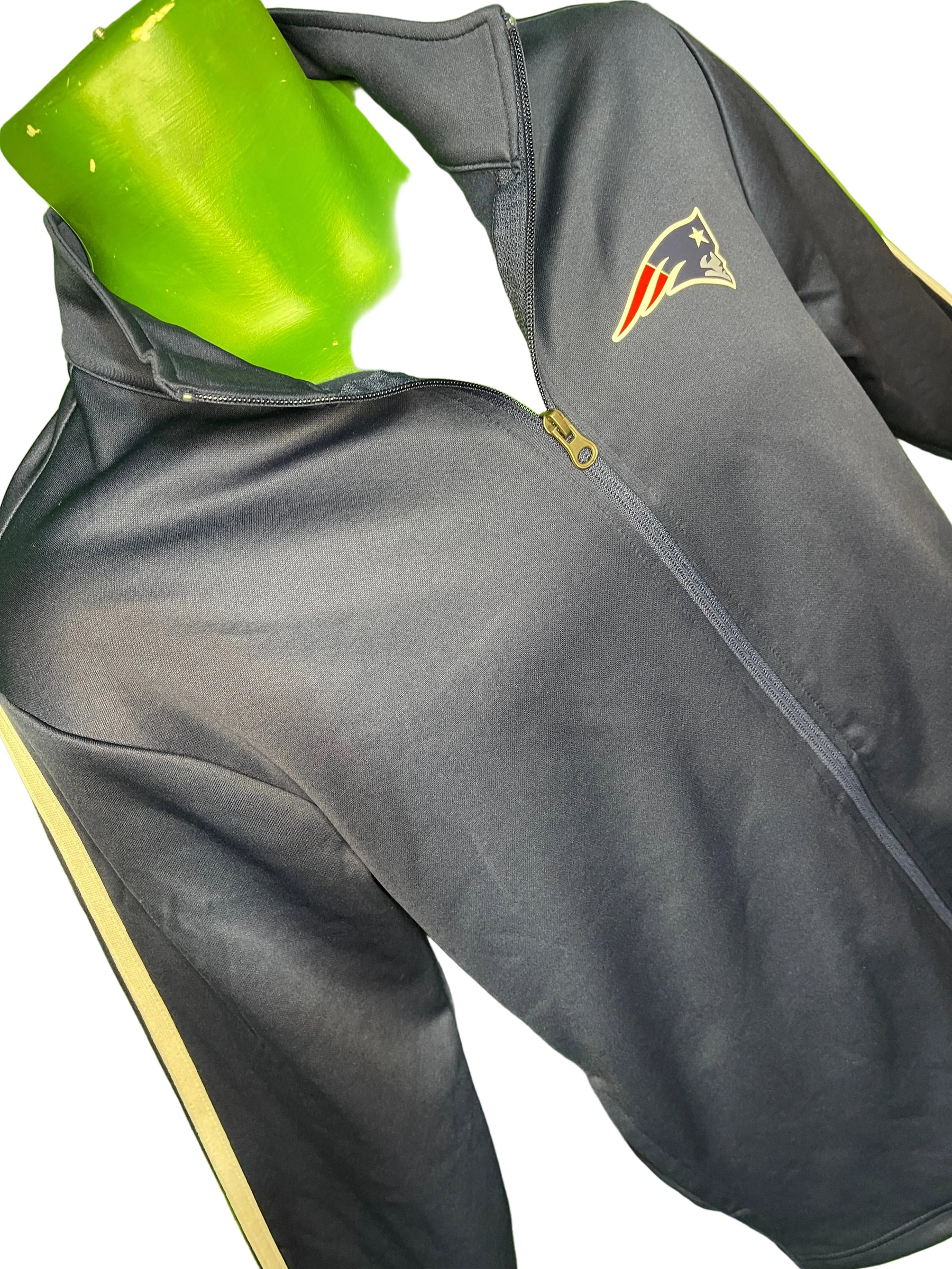 NFL New England Patriots Full Zip Track Jacket Men's Small NWT