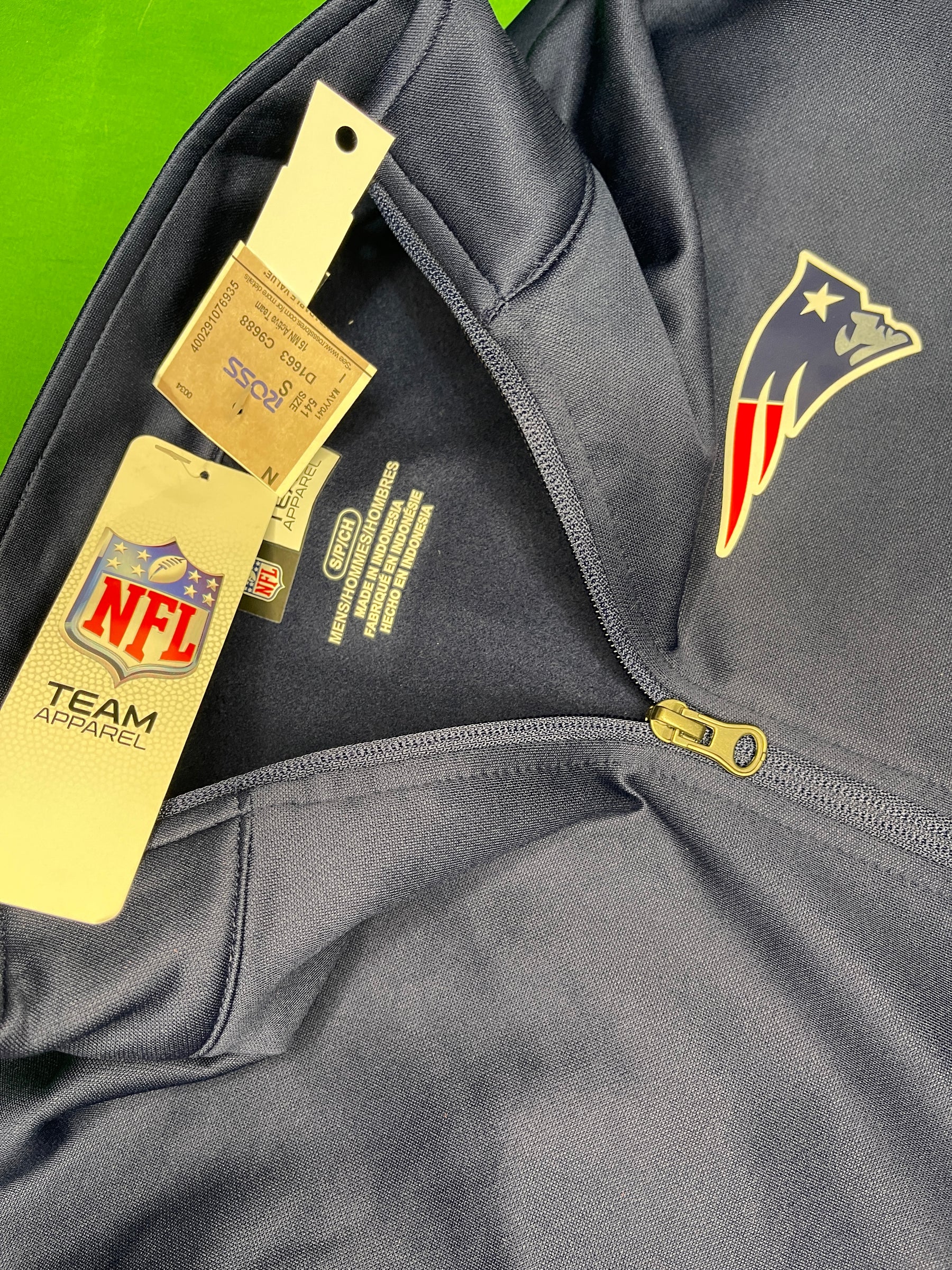 NFL New England Patriots Full Zip Track Jacket Men's Small NWT