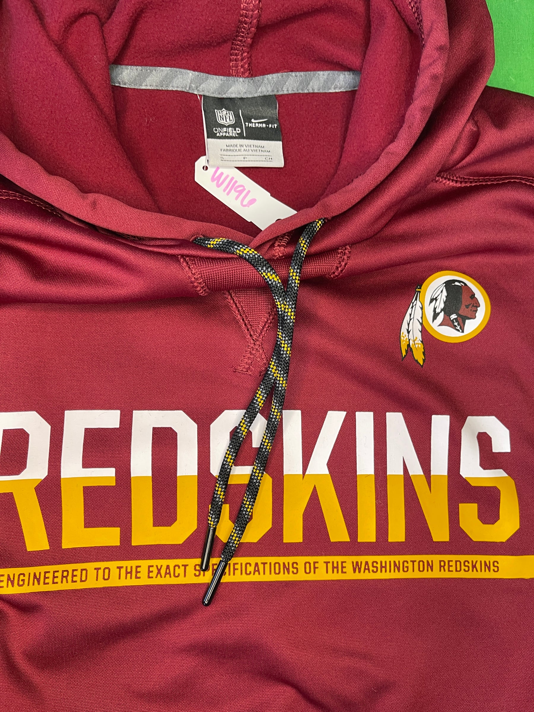 NFL Washington Redskins (Commanders)  Red Athletic Hoodie Men's Small