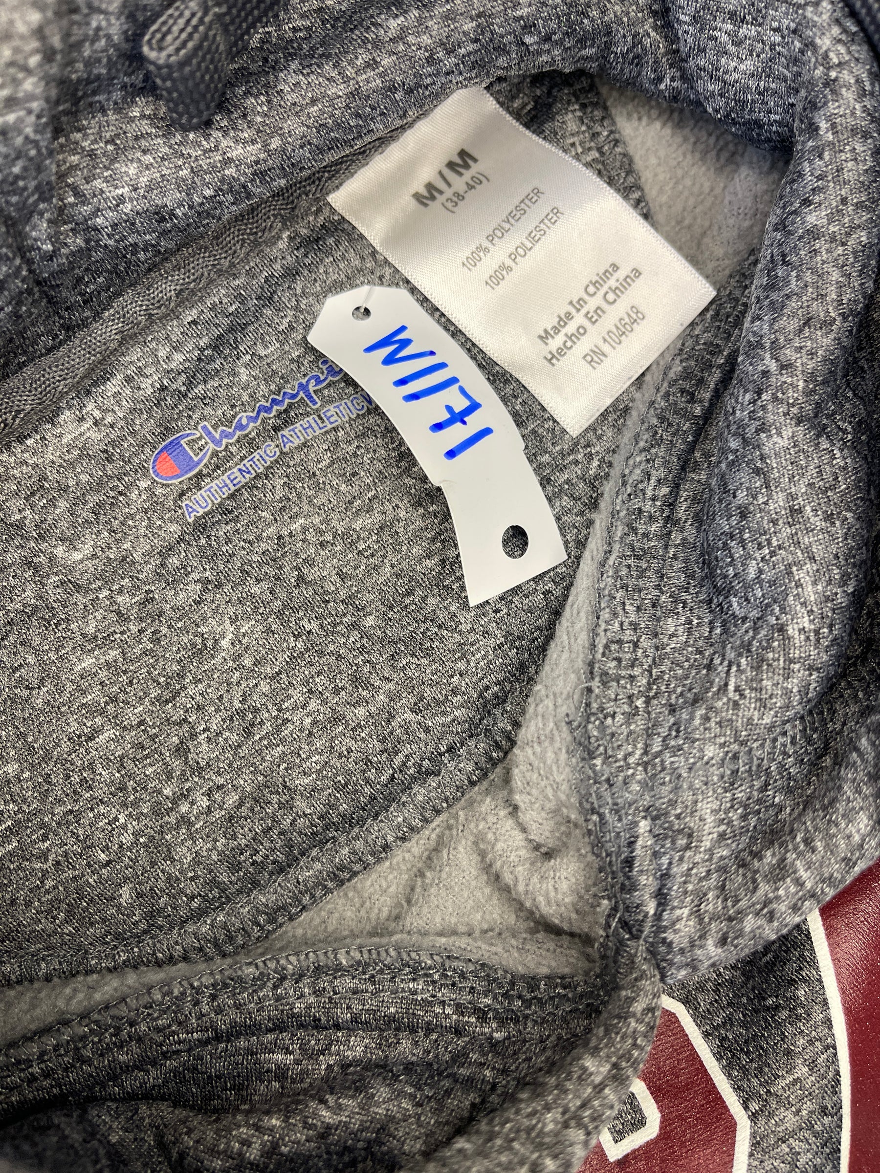 NHL Colorado Avalanche Champion Pullover Hoodie Men's Medium