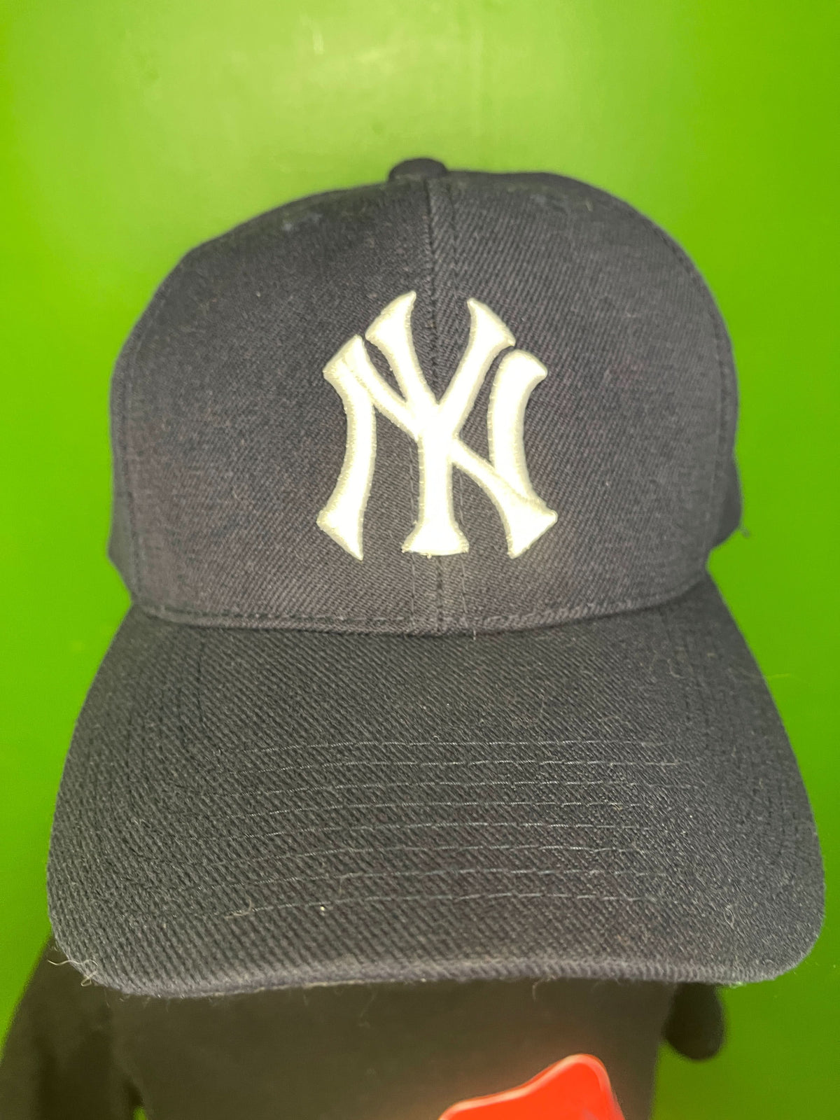 MLB New York Yankees Navy Acrylic/Wool Snapback Hat/Cap OSFM NWOT